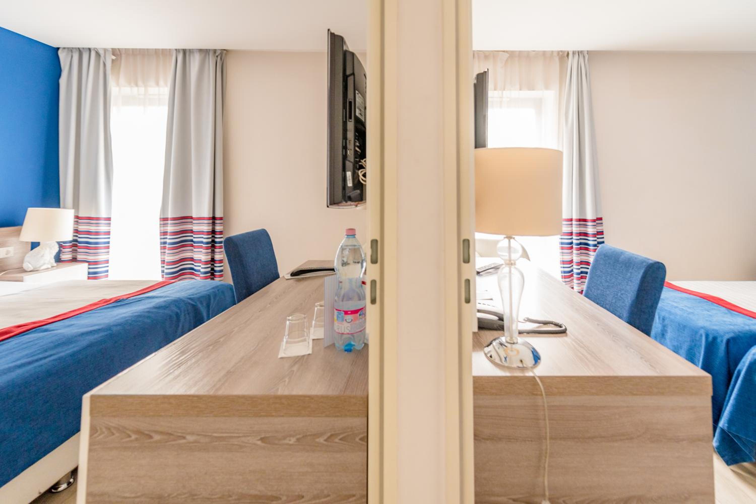 Connecting Family Room