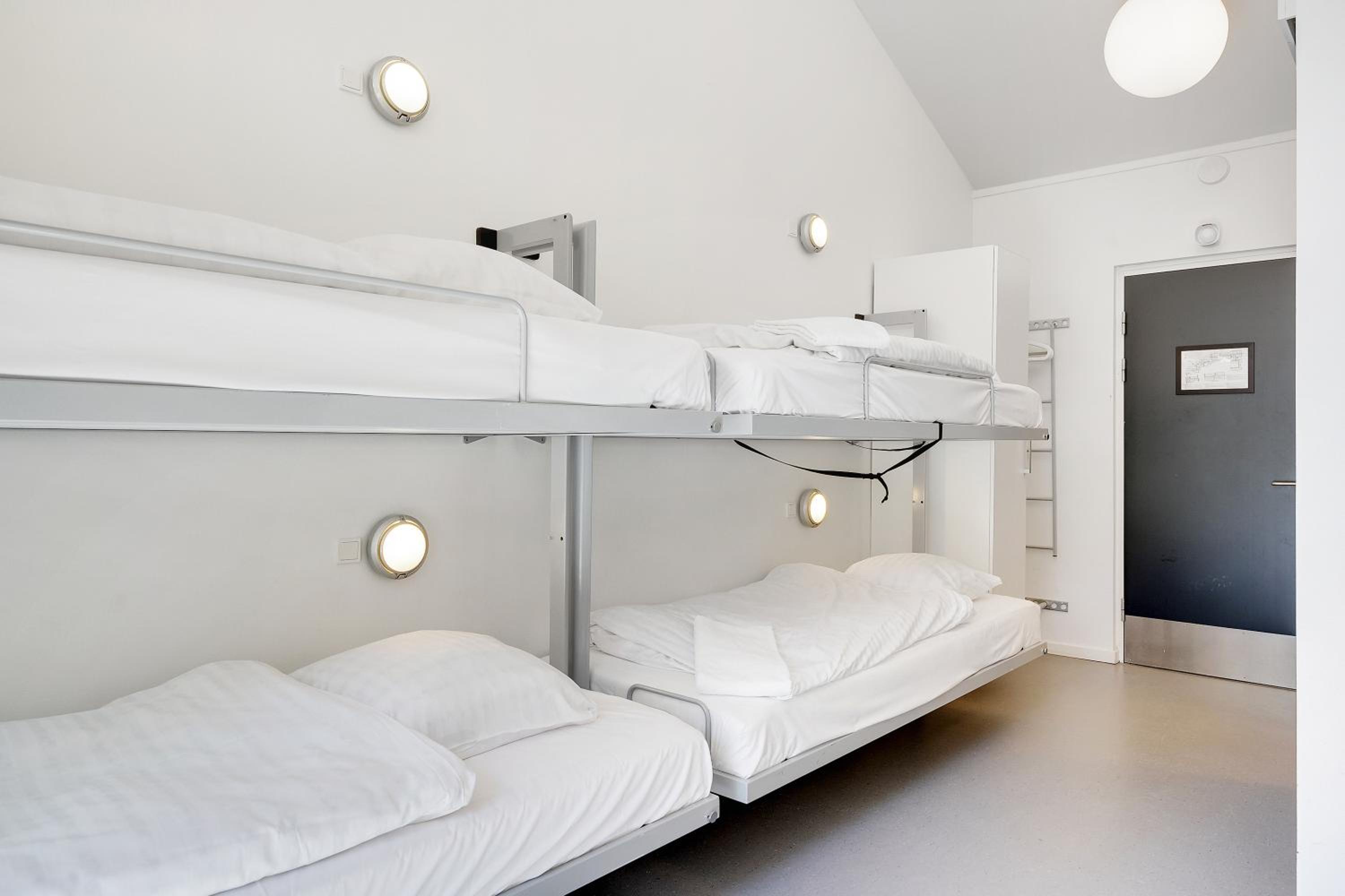 Superior Quadruple Room photo 3