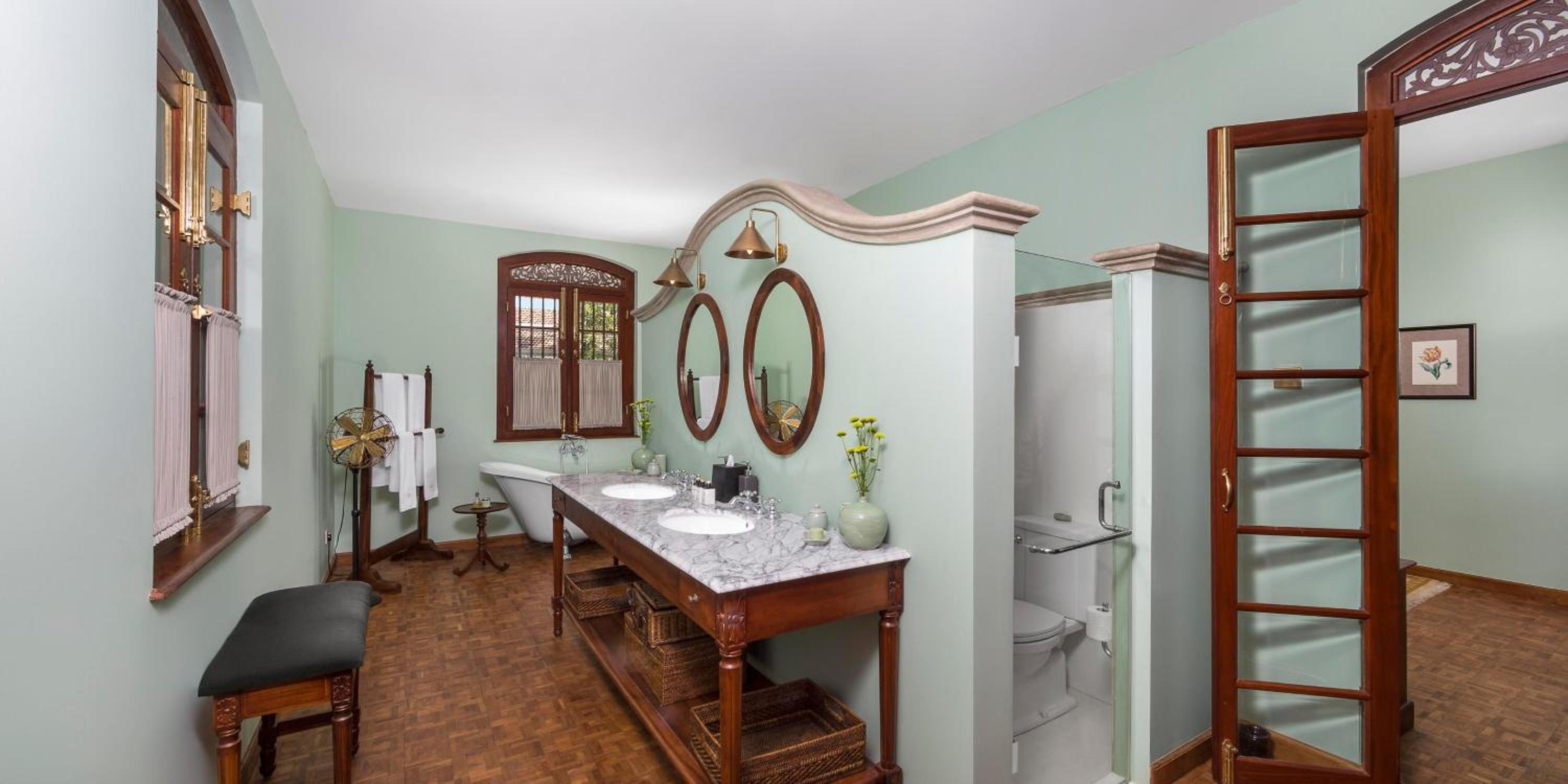 Superior King Room photo 3