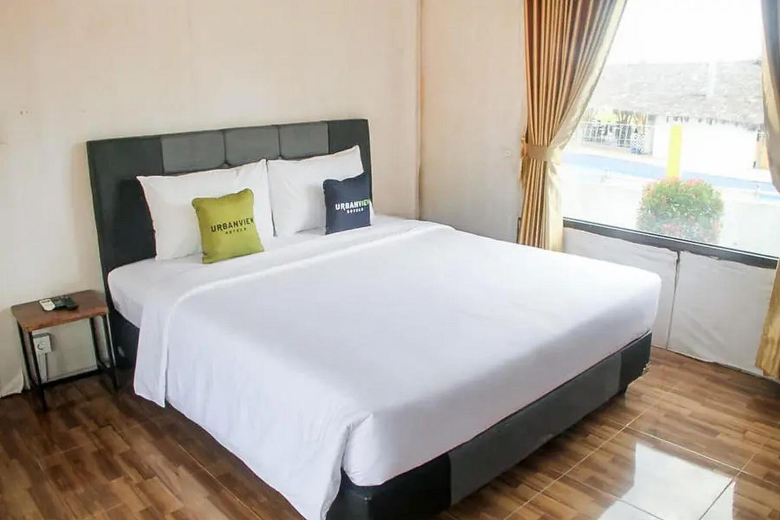 Economy Twin Room