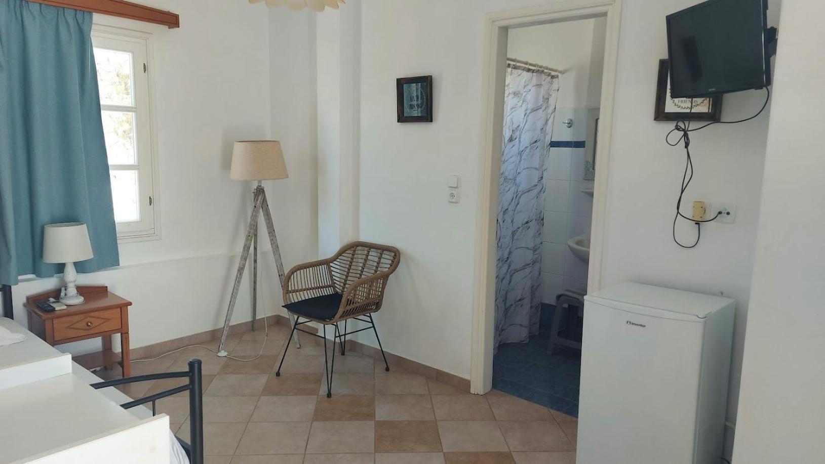 Family Apartment With Side Sea View
