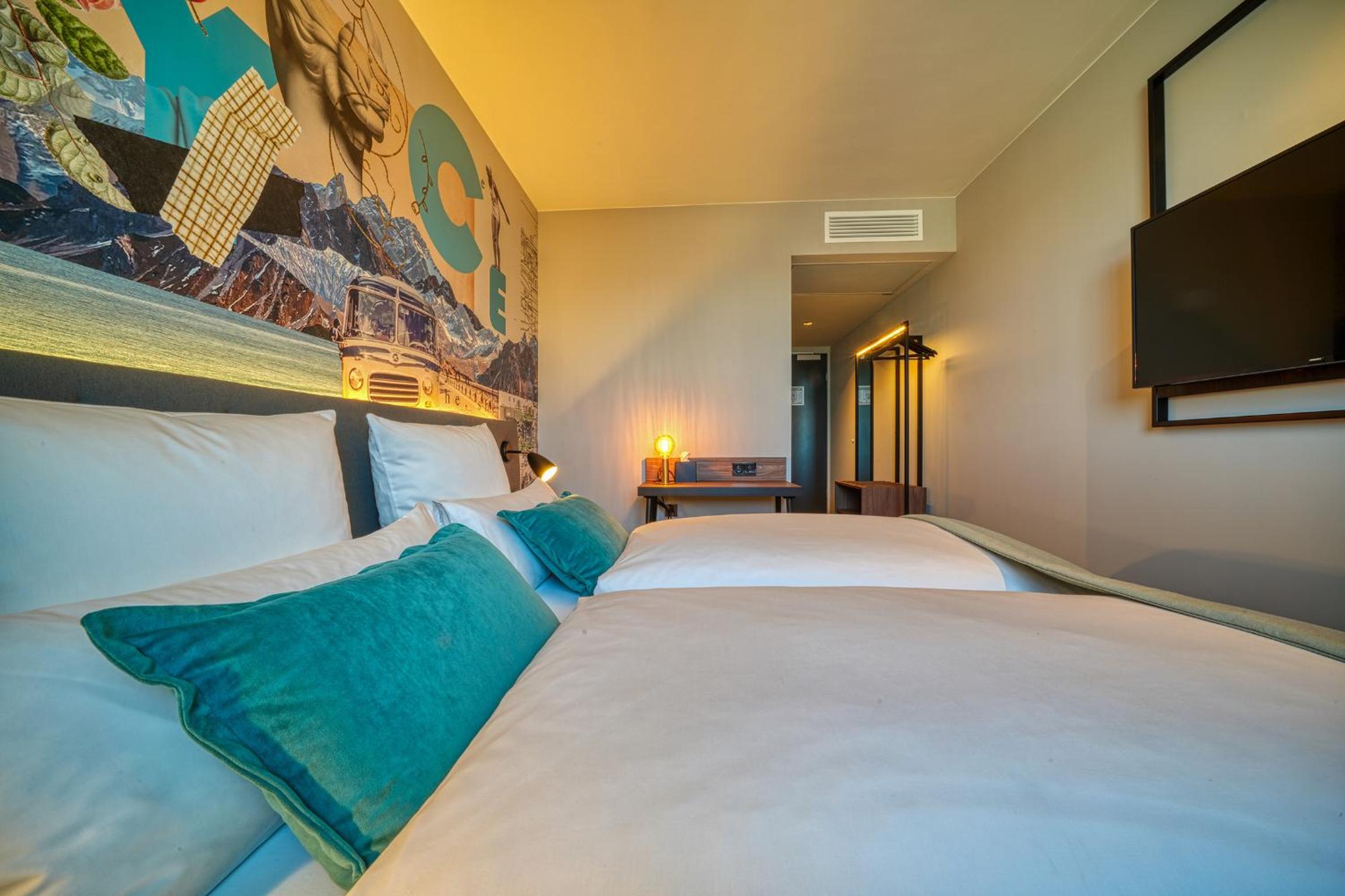 Standard Double Room - Photo 1