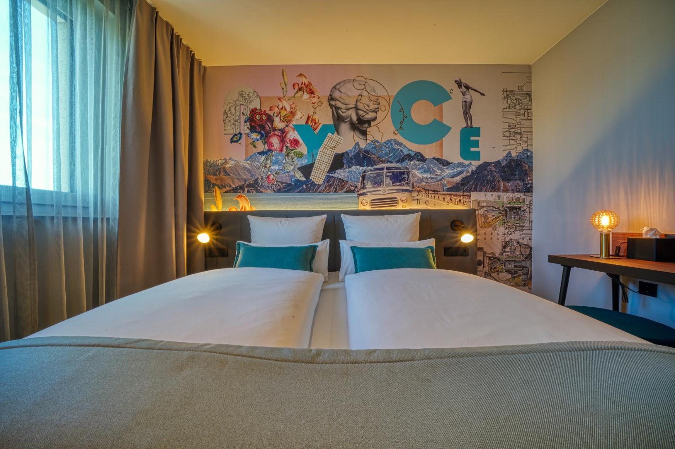 Standard Double Room - Photo 3