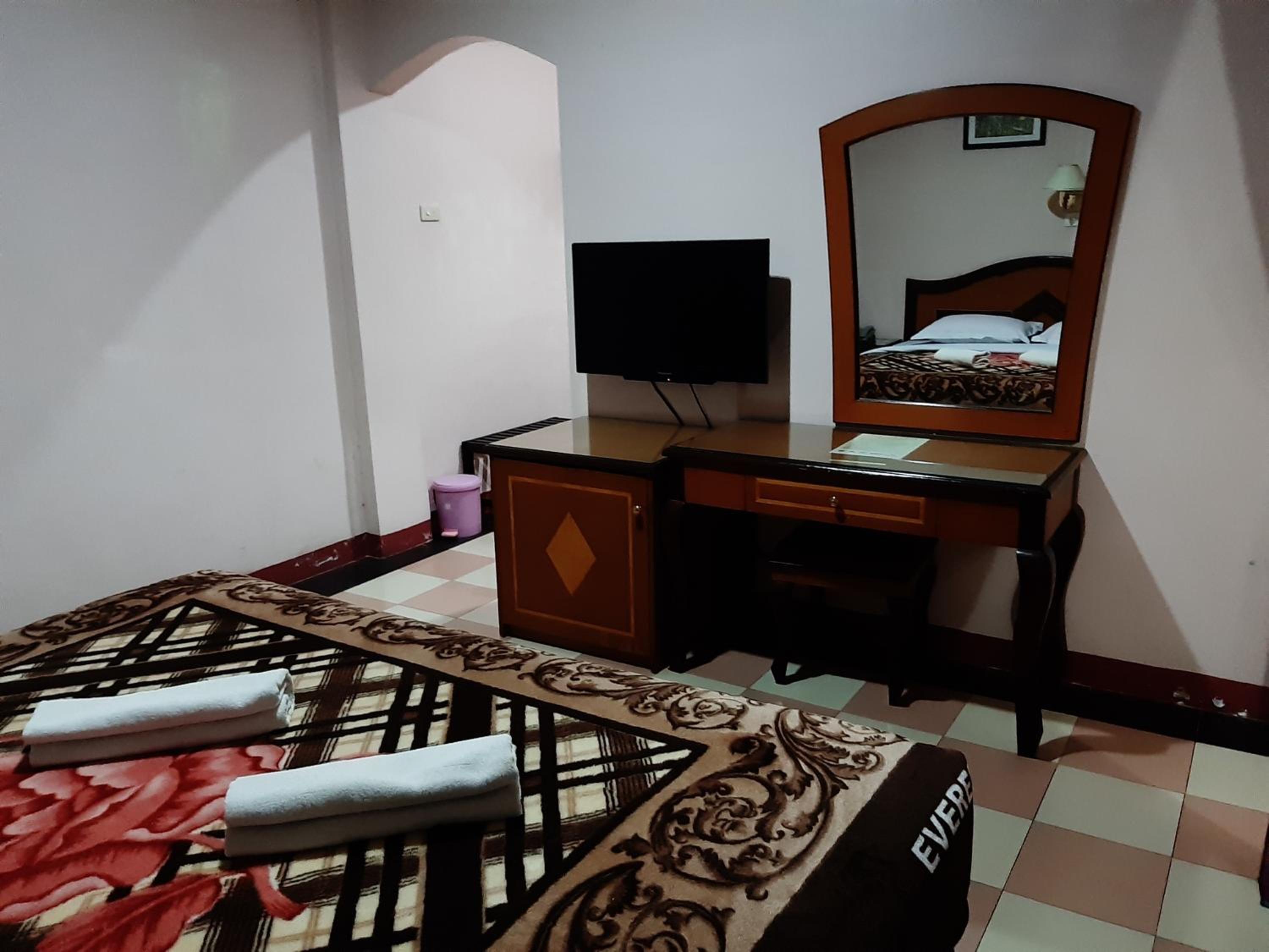 Suite - Photo 2