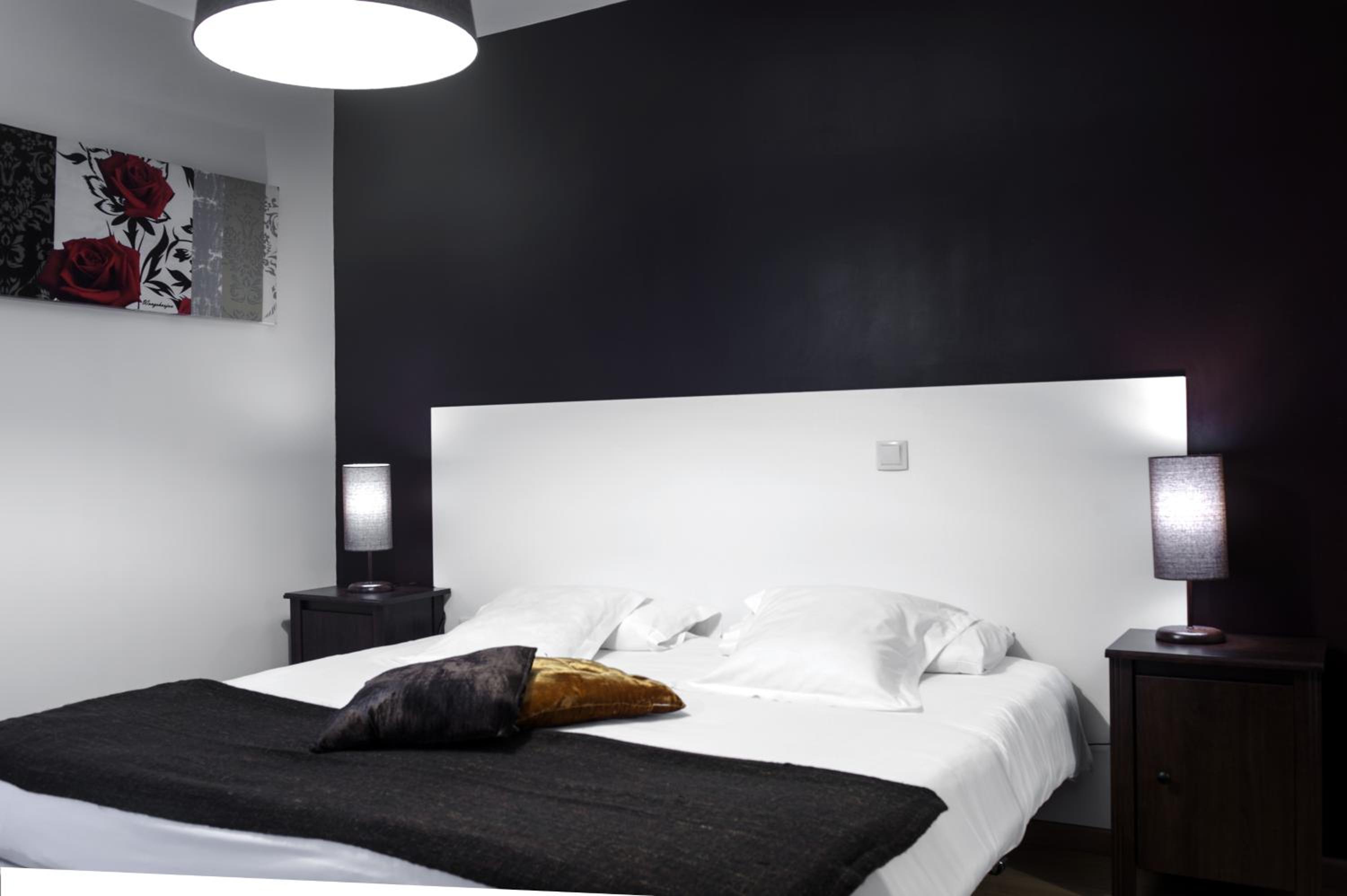 Twin Room - Photo 4