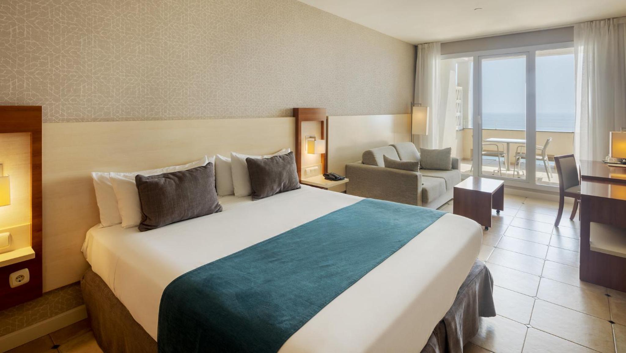 Superior Double or Twin Room - Photo 6
