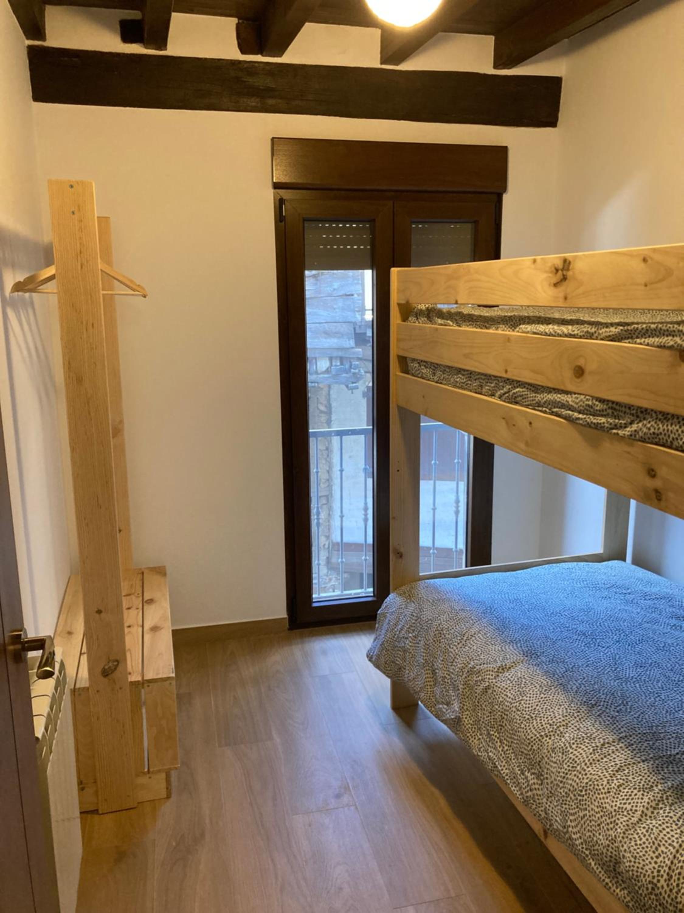 Two-Bedroom Apartment with Balcony photo 3
