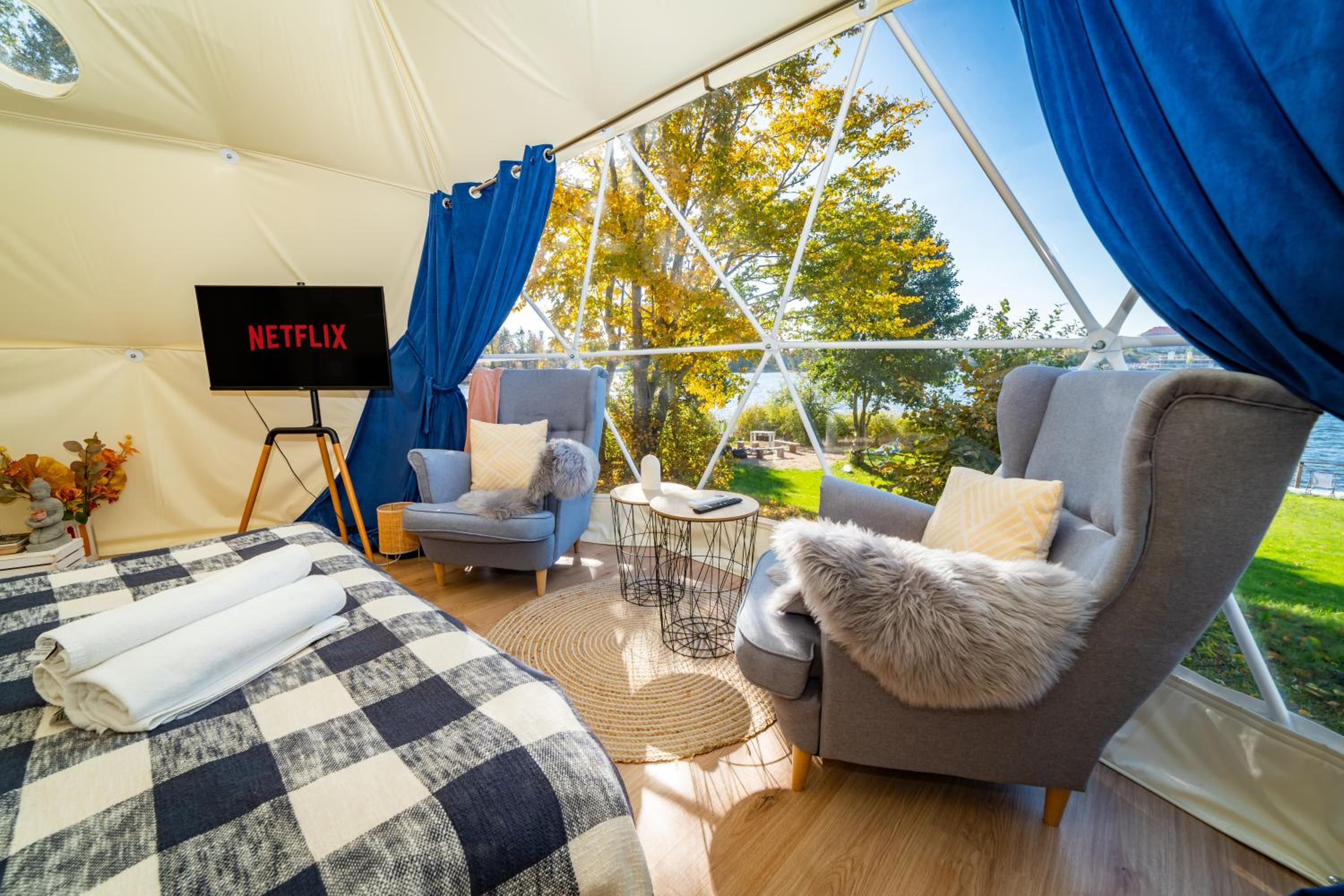 Tent photo 1