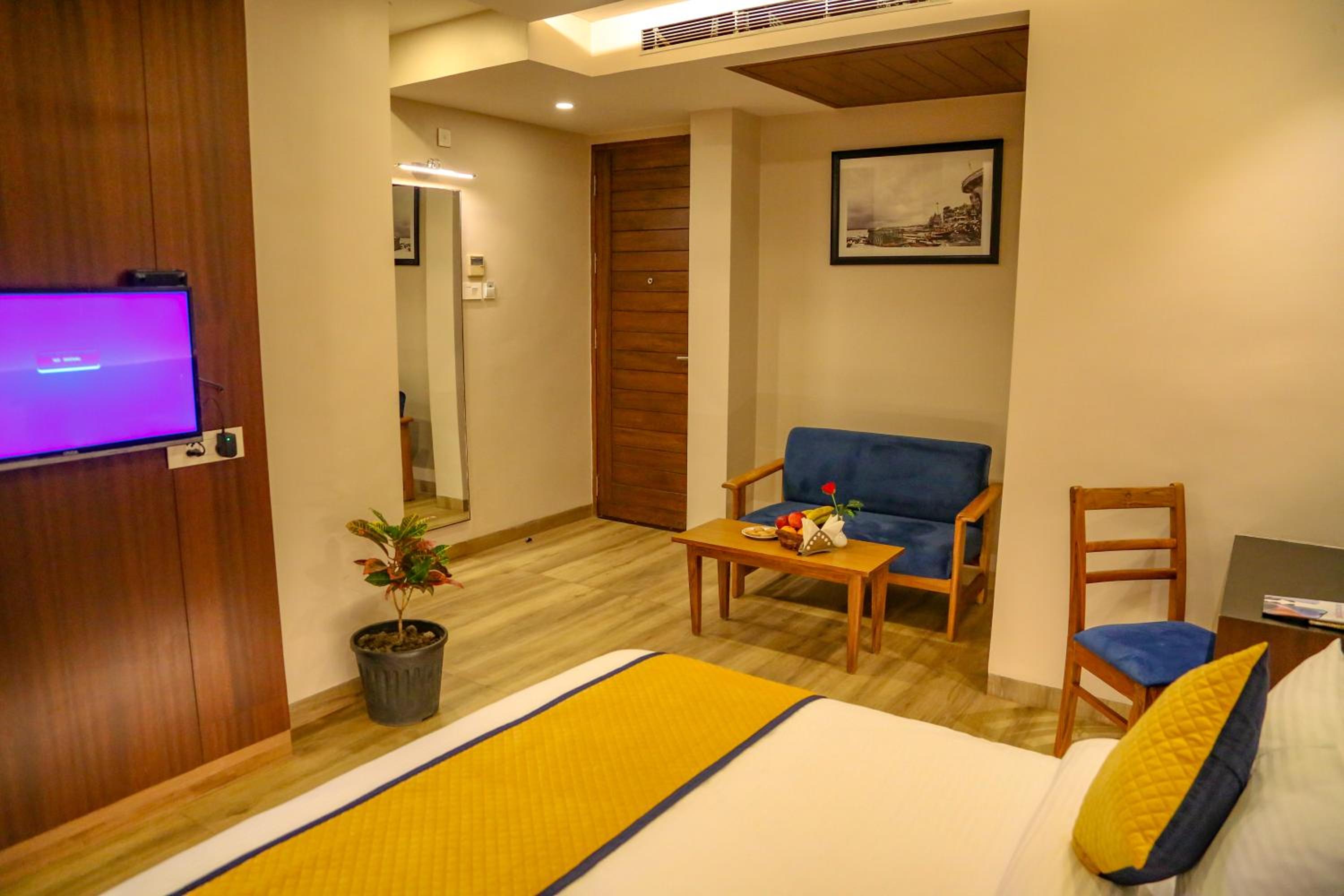 Deluxe Rooms - Photo 1