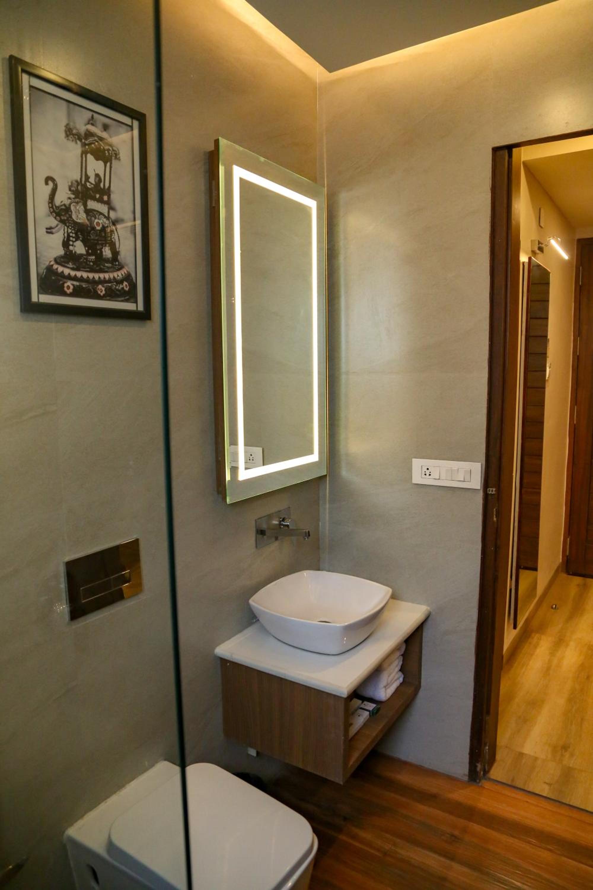 Deluxe Rooms - Photo 7