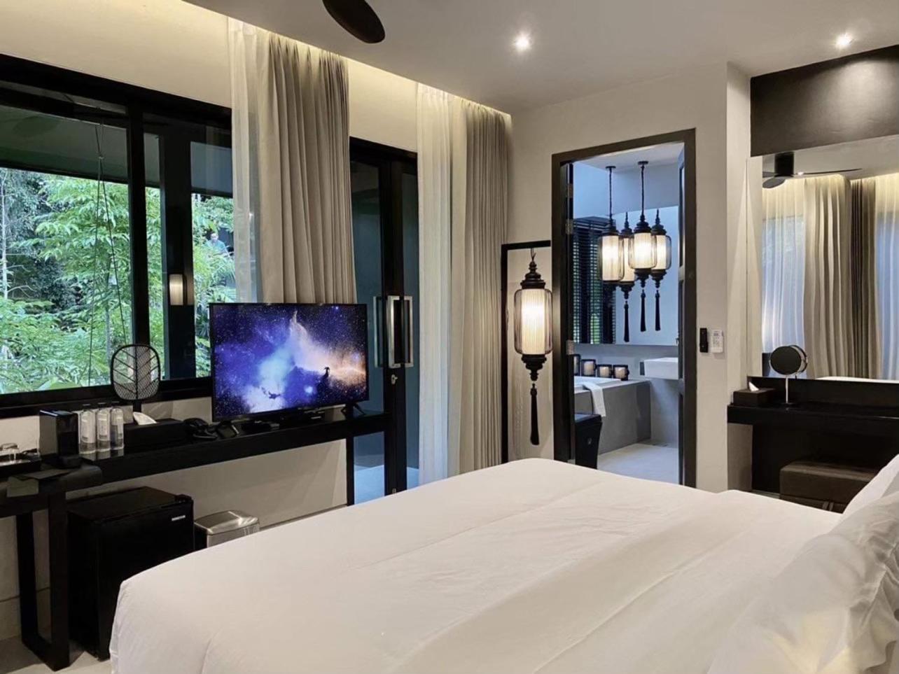 Deluxe Room - Photo 1