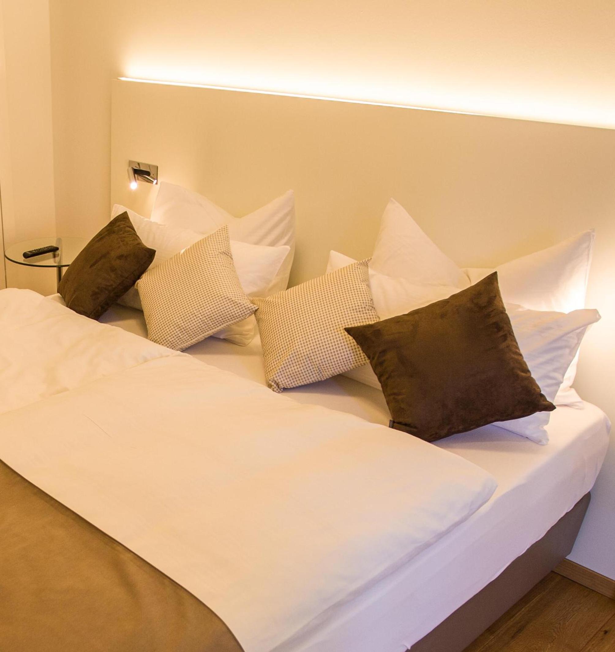Budget Double Room photo 2