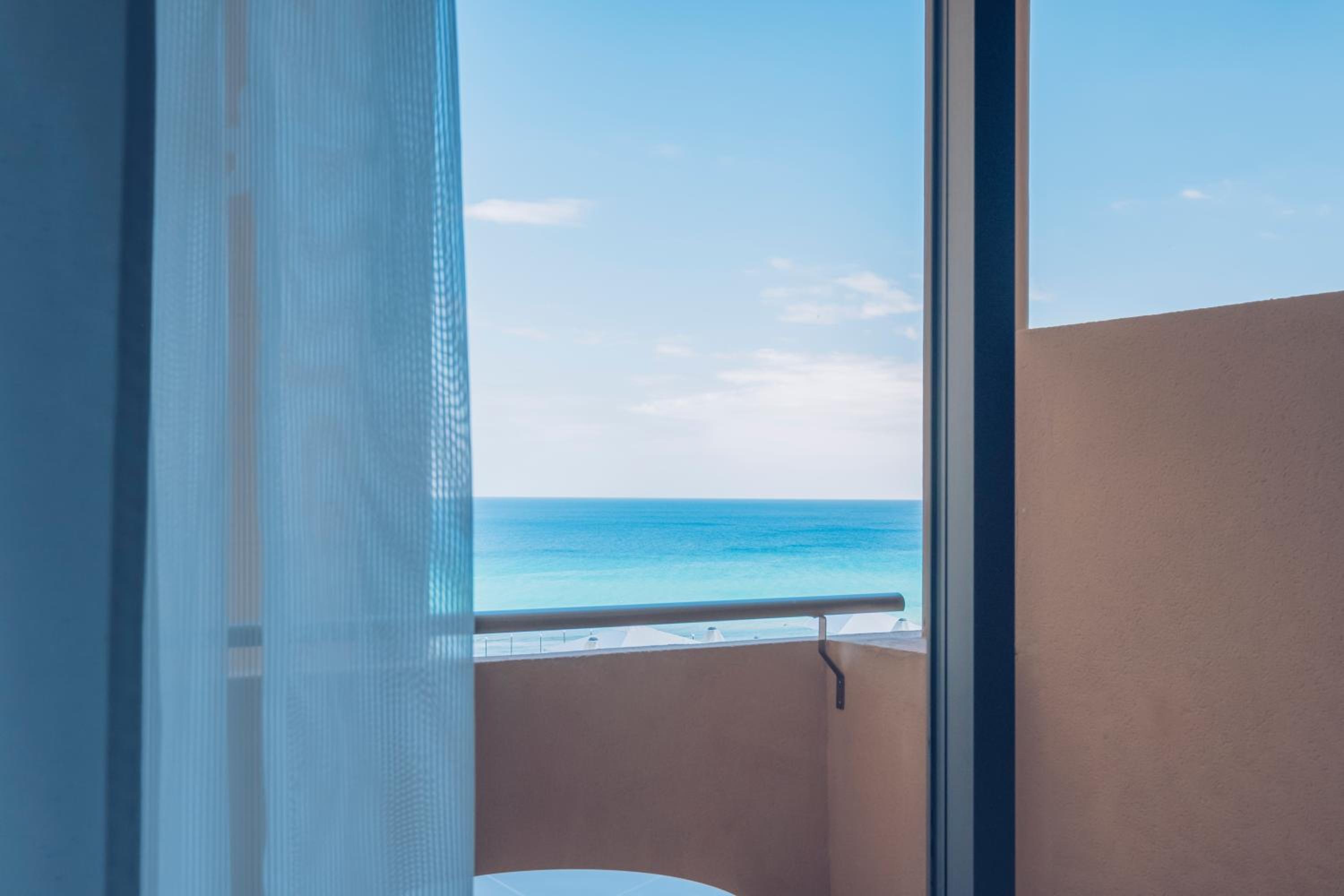 Habitación Doble con Vista al Mar
