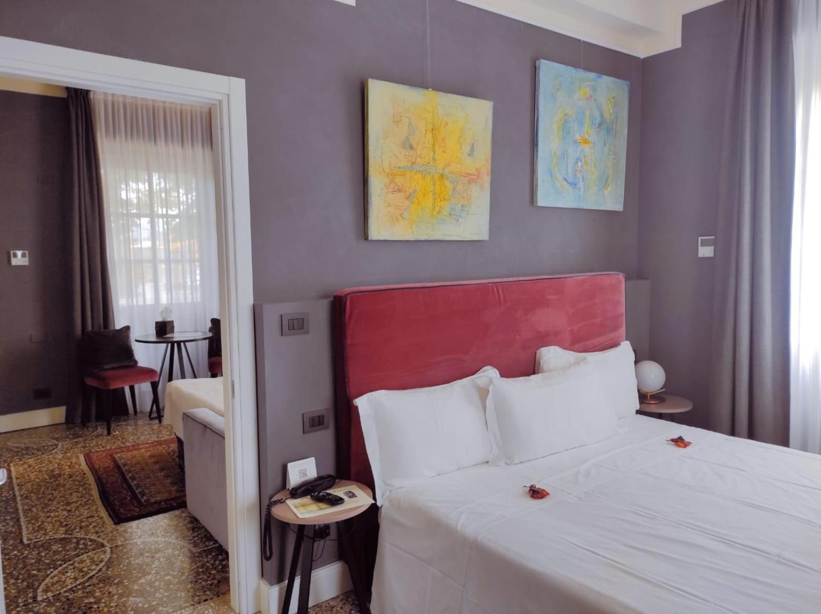 Family Junior Suite - Photo 9