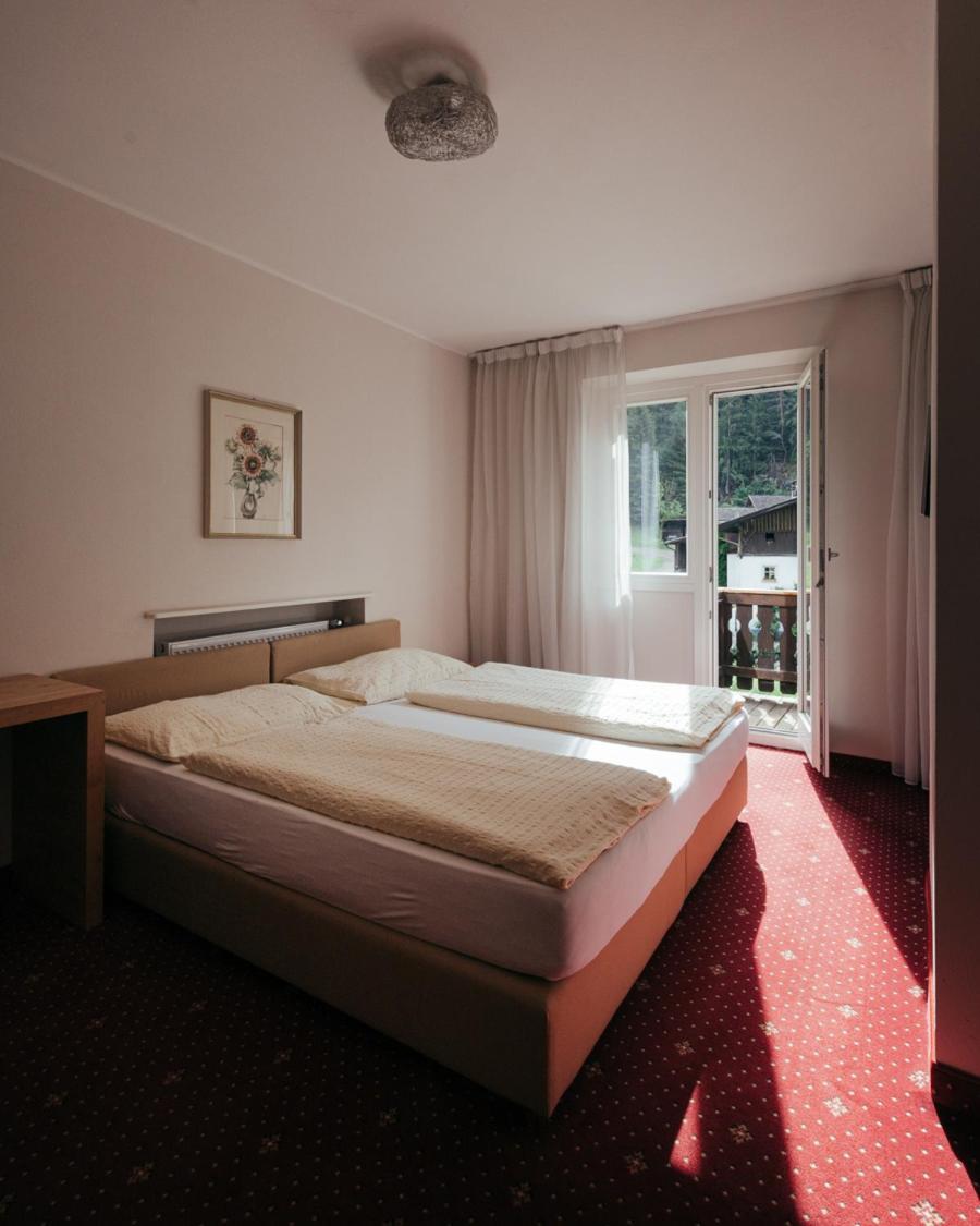 Economy Double Room - Annex Building photo 3