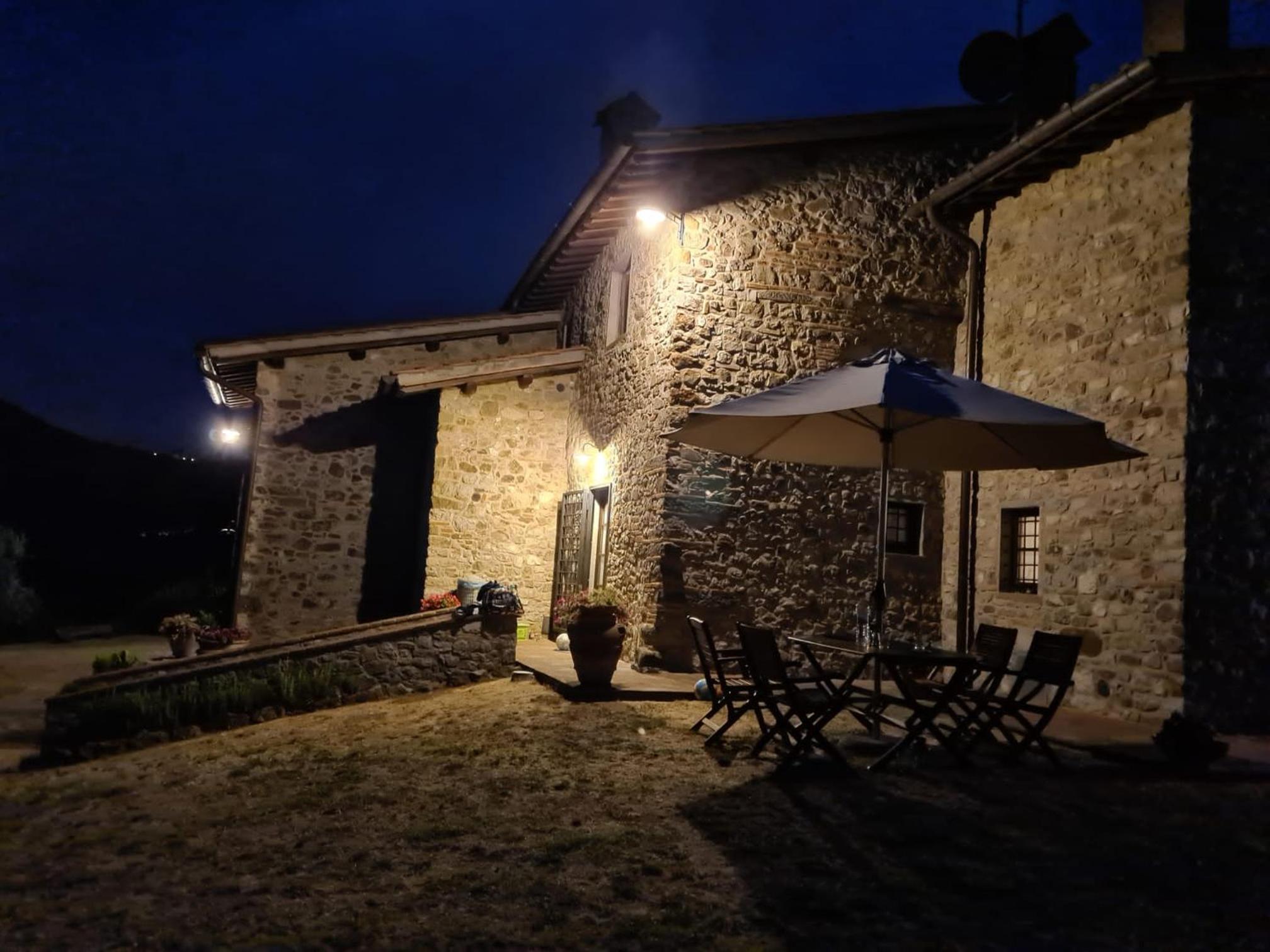 Villa photo 3