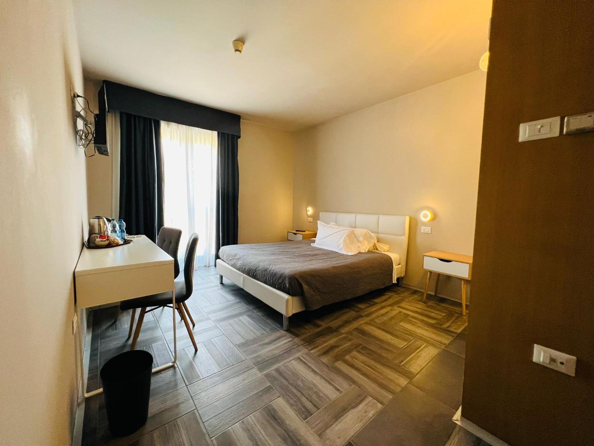 Superior Double Room - Photo 1