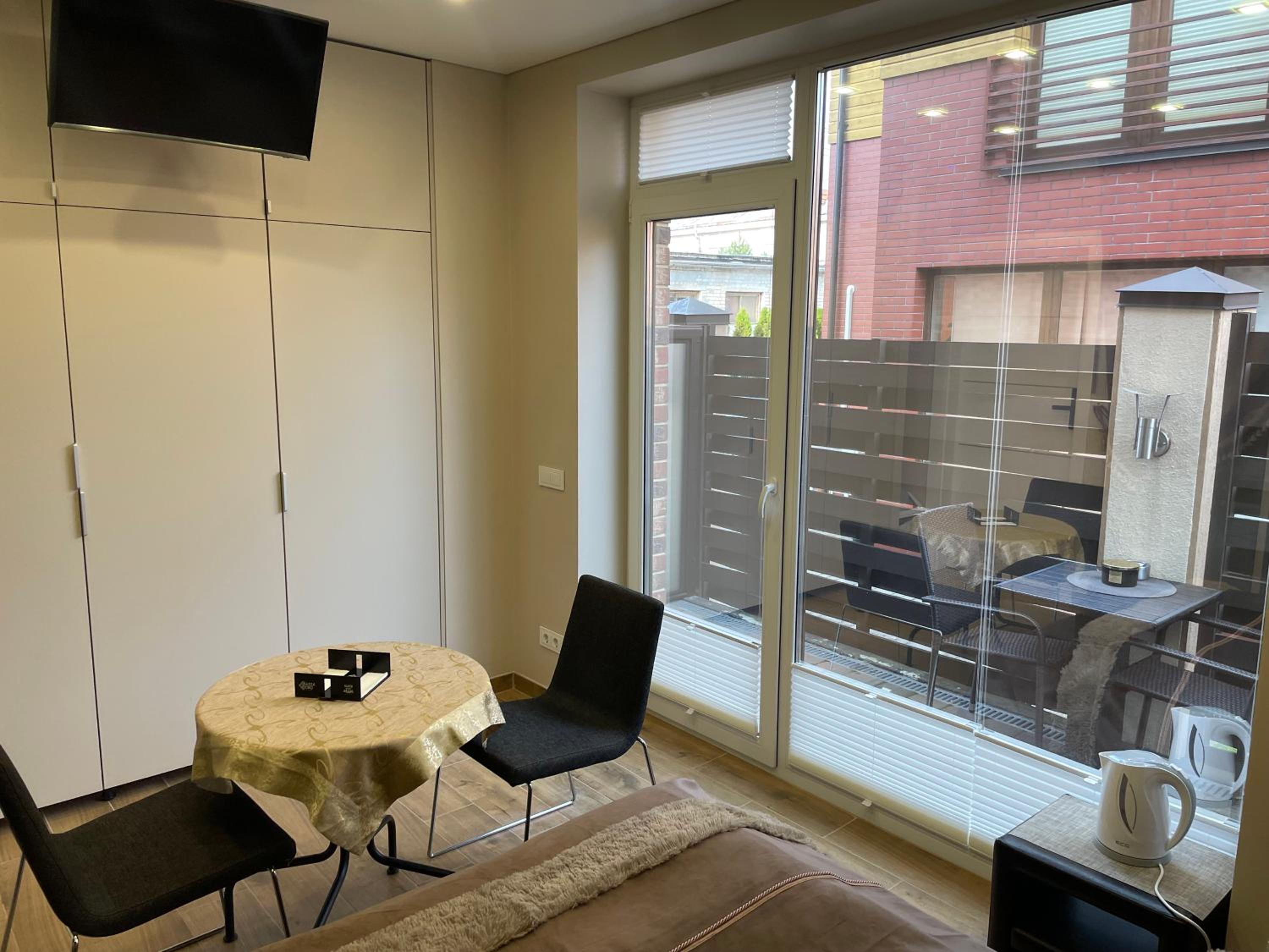 Double Room with Balcony - Photo 30