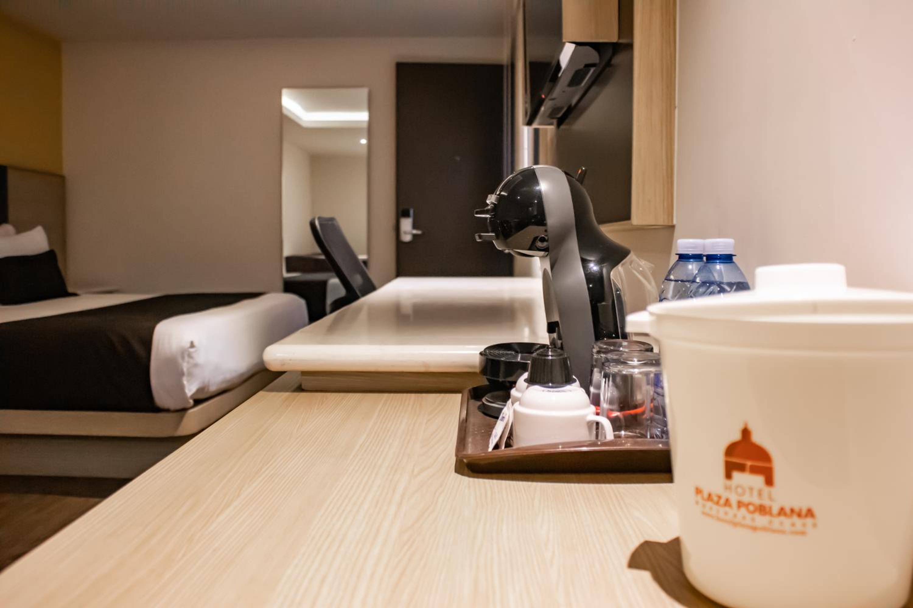 Executive Double Room with Two Double Beds - Photo 1