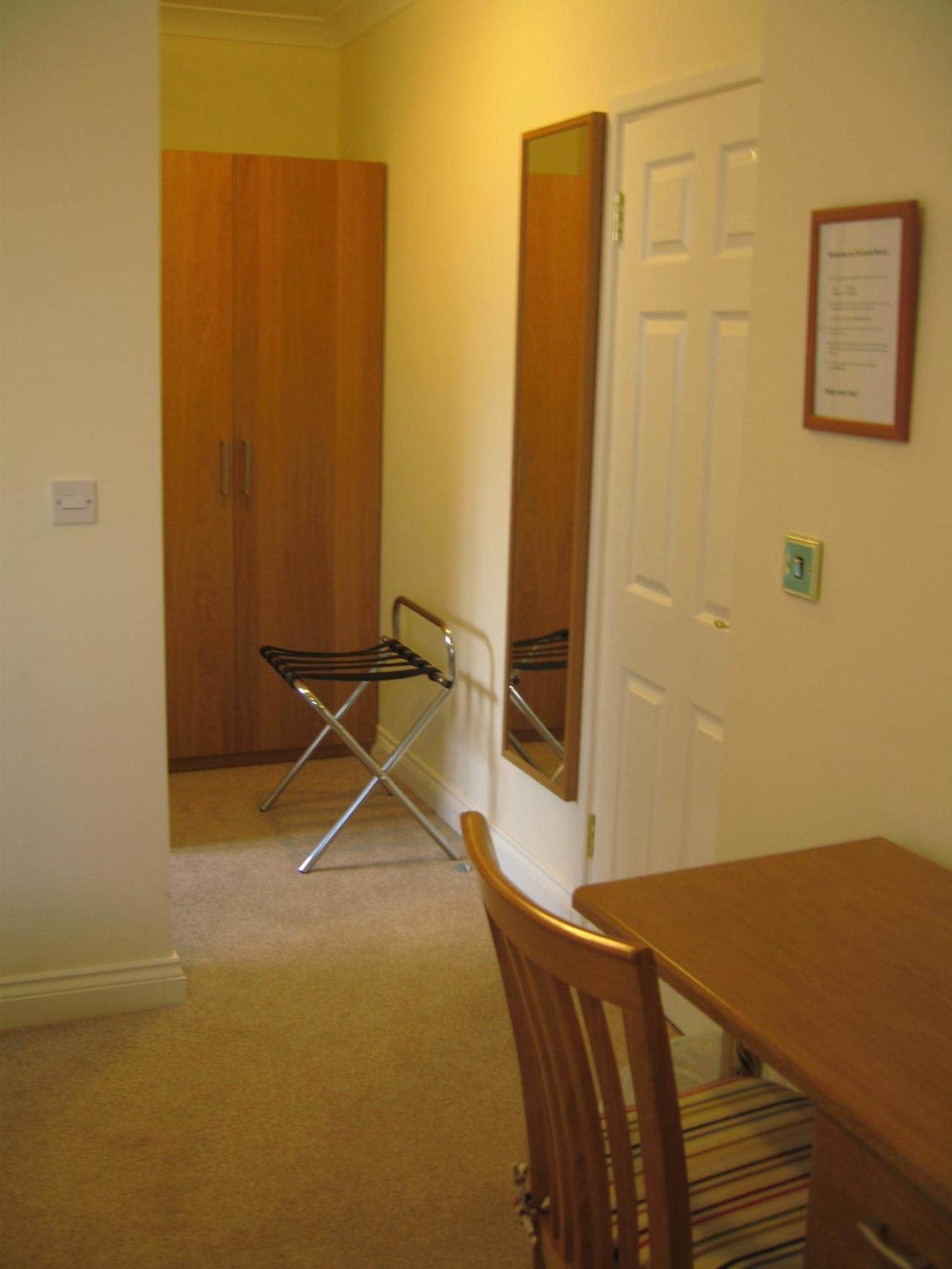 Deluxe Double Room with Shower