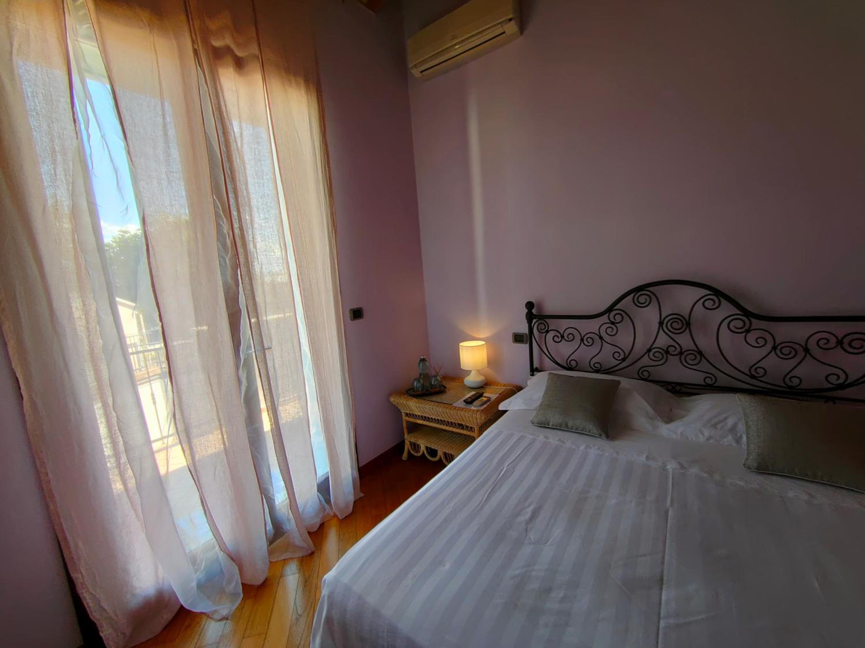 Double Room with Pool View photo 1