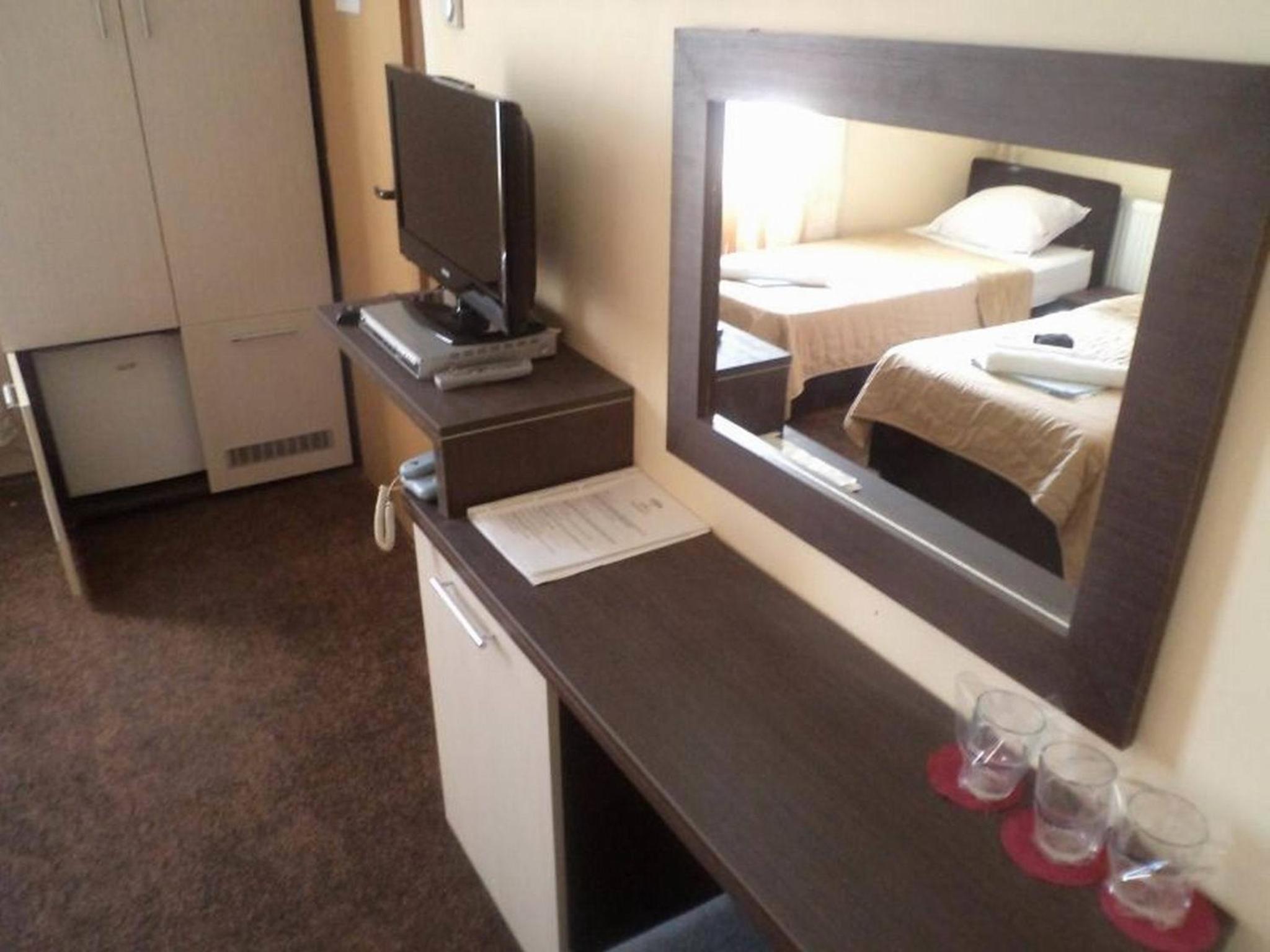 Triple Room - Photo 5