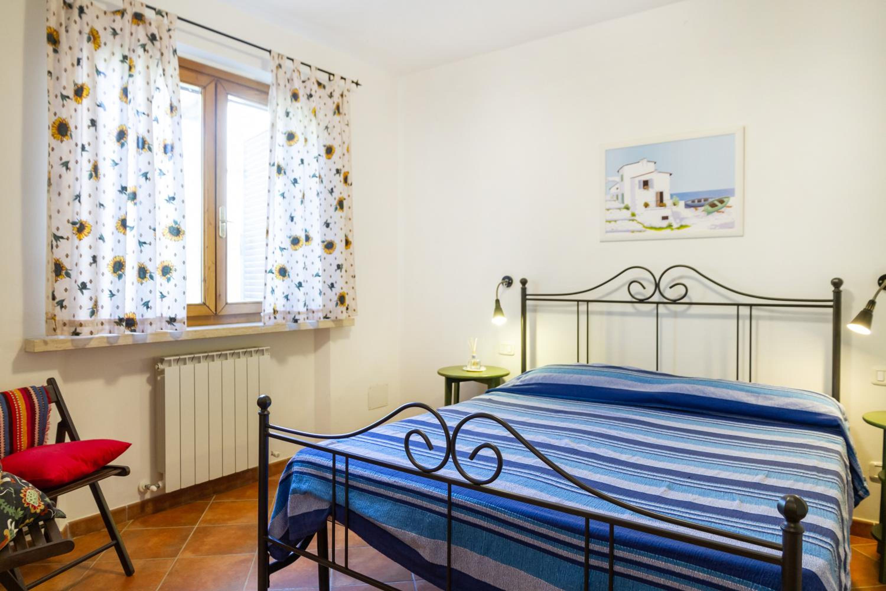 One-Bedroom Apartment with Garden View