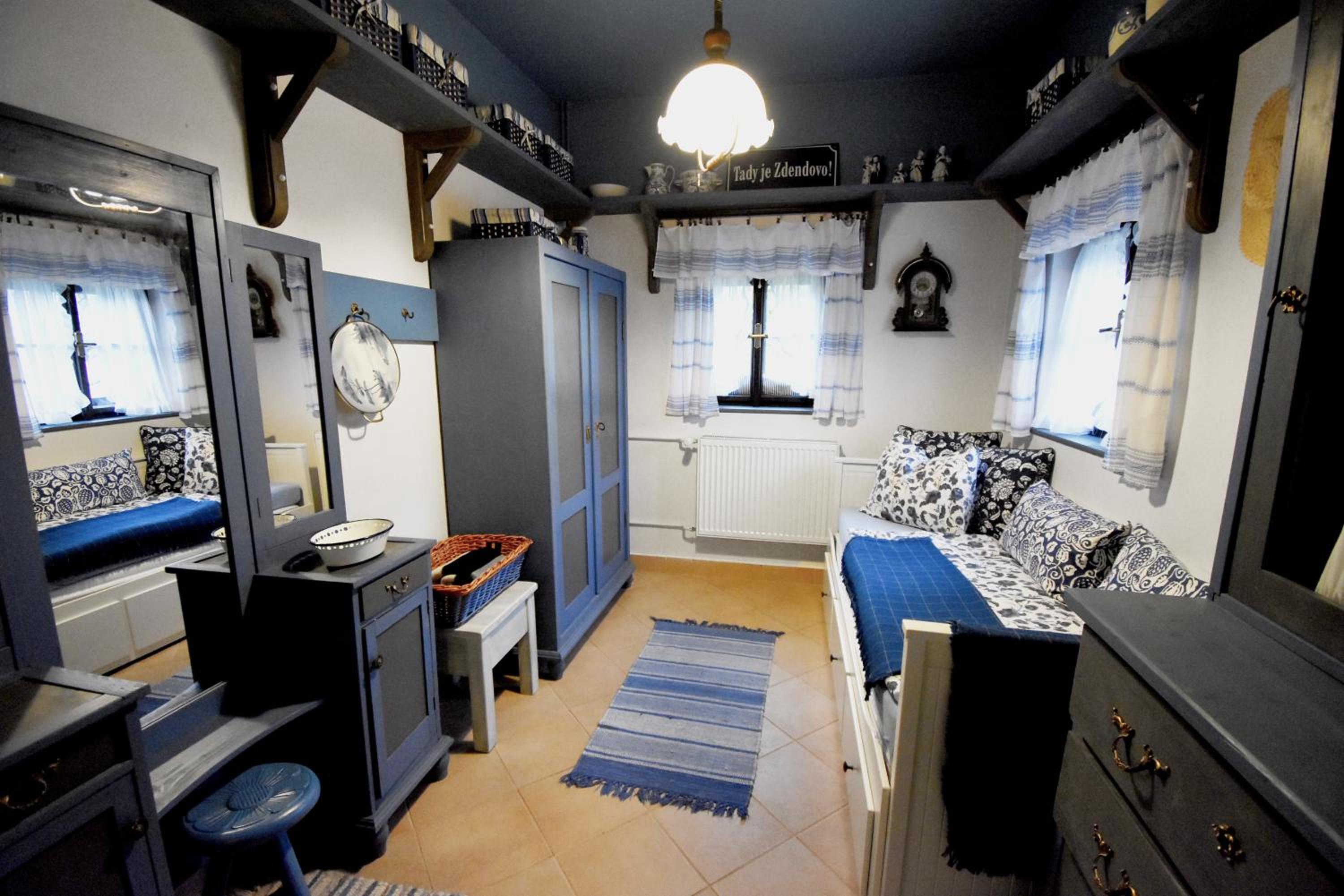 Three-Bedroom Chalet - Photo 18