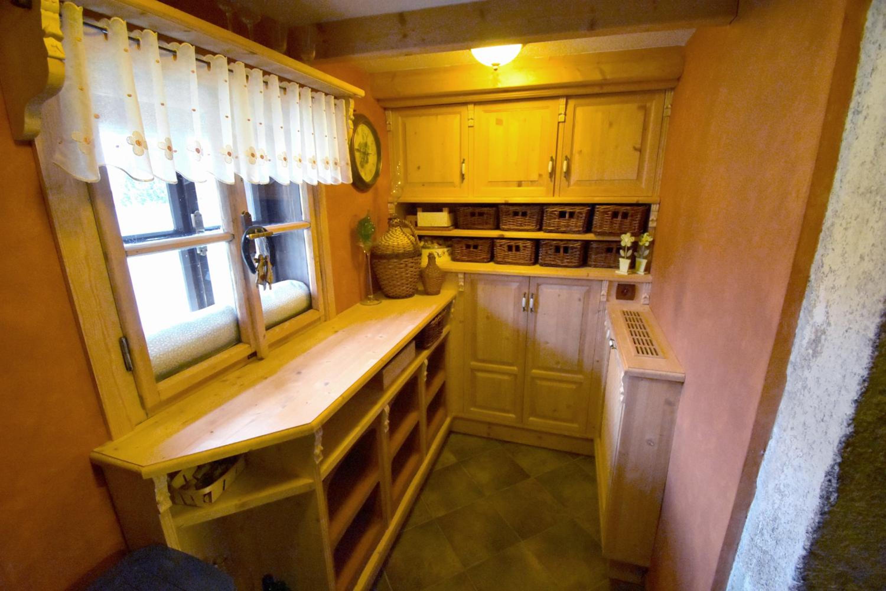 Three-Bedroom Chalet - Photo 11