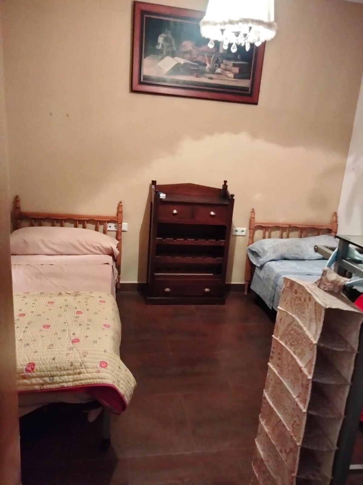 Habitación Cuádruple con Baño Privado
