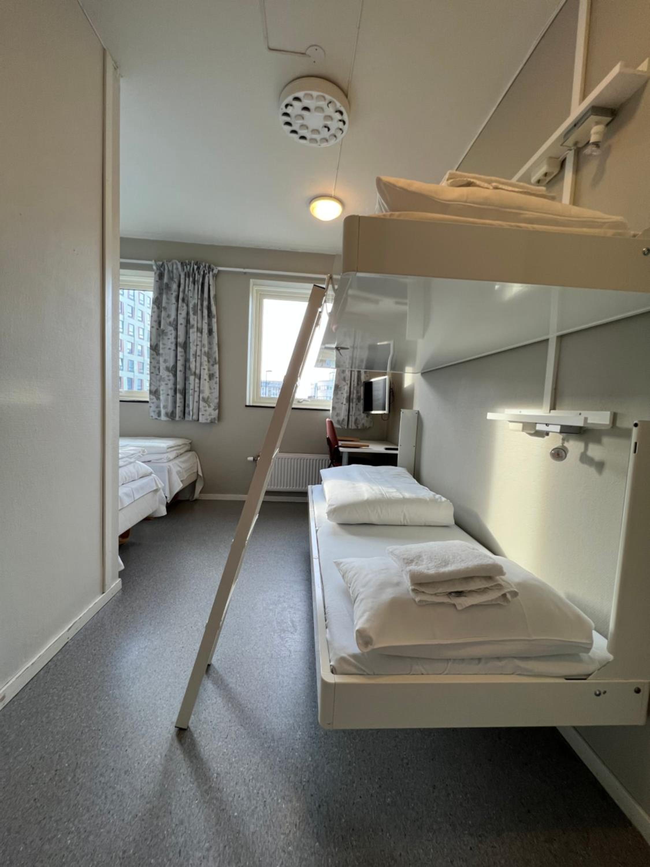 Economy Quadruple Room photo 1