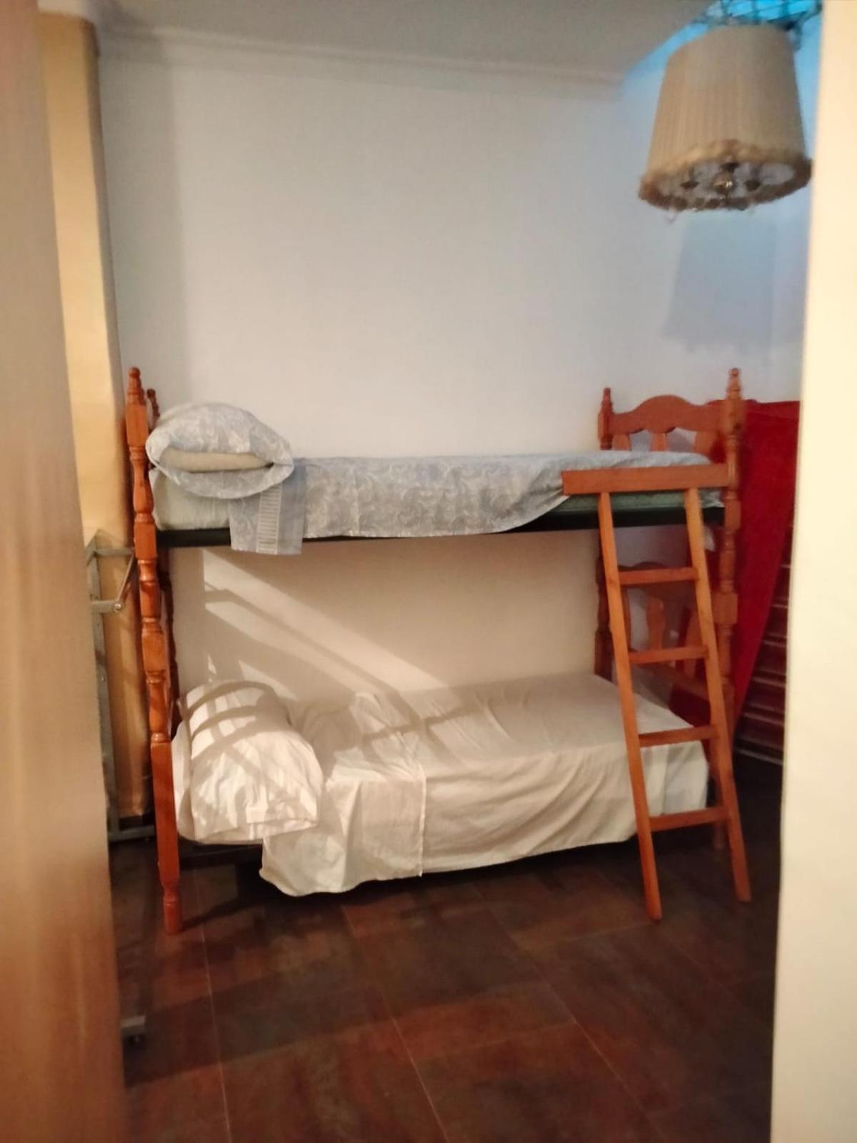Quadruple Room with Private Bathroom photo 3