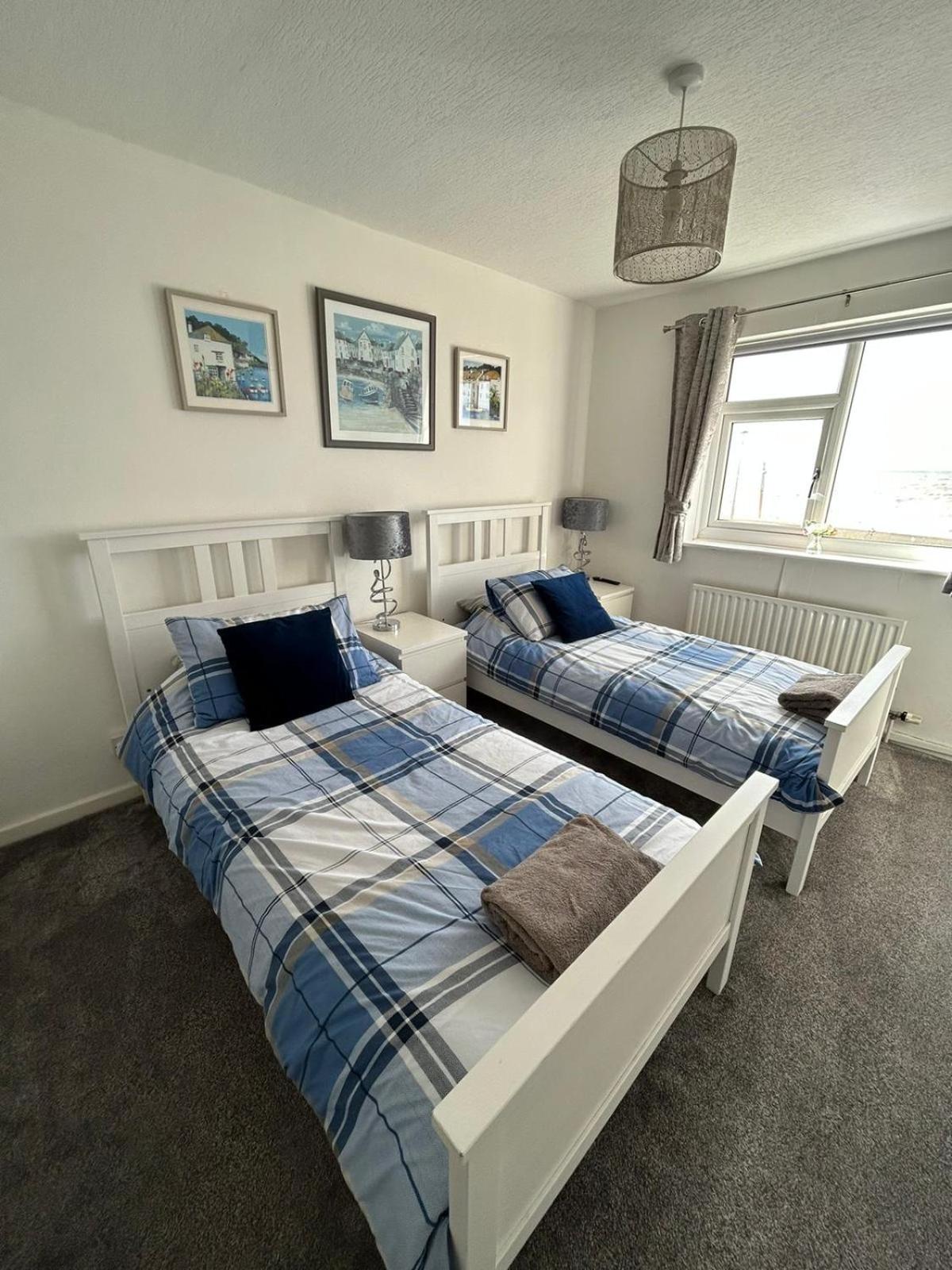 Four-Bedroom House photo 3