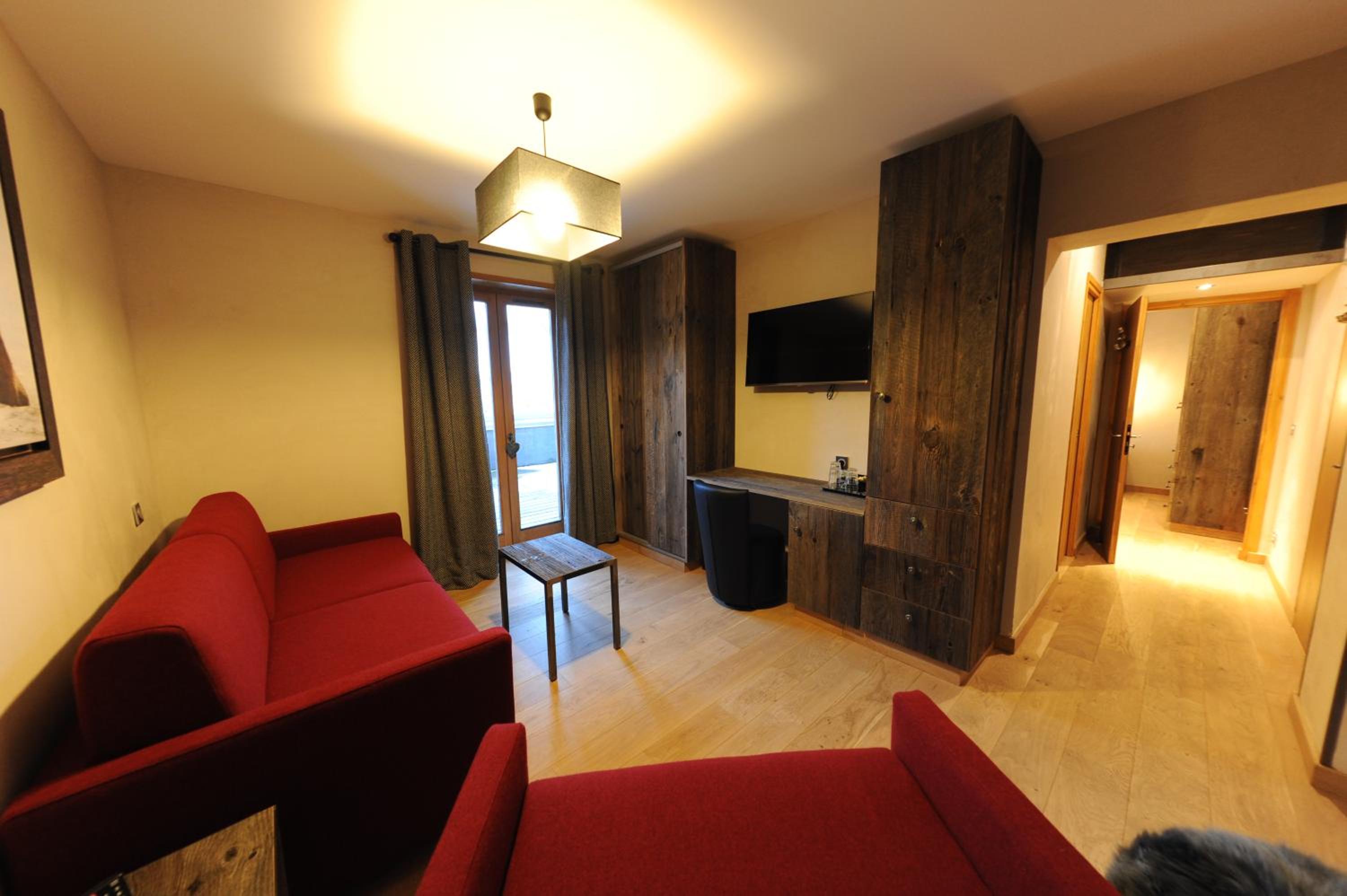 Suite with Terrace - Photo 6