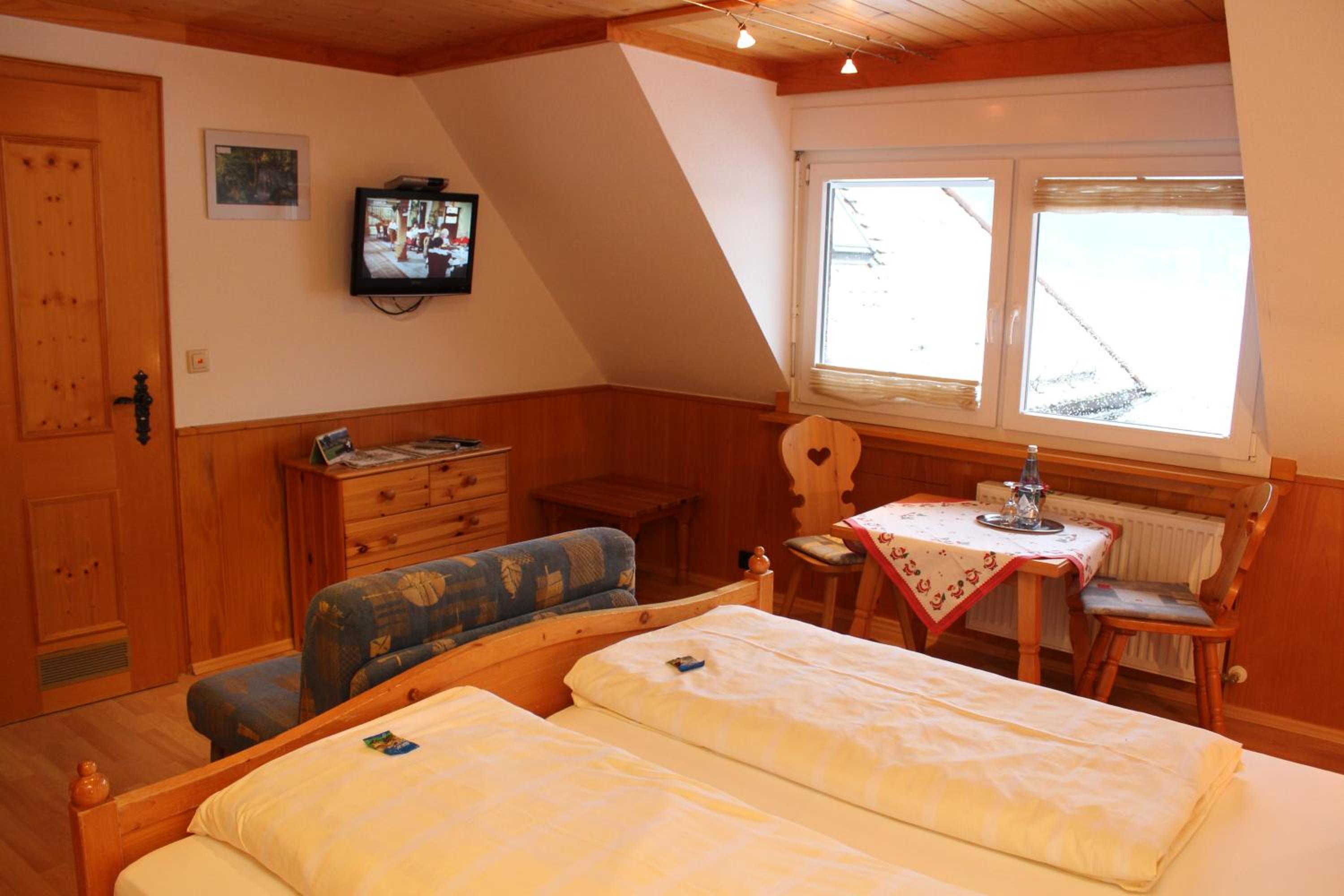 Double Room - Photo 4