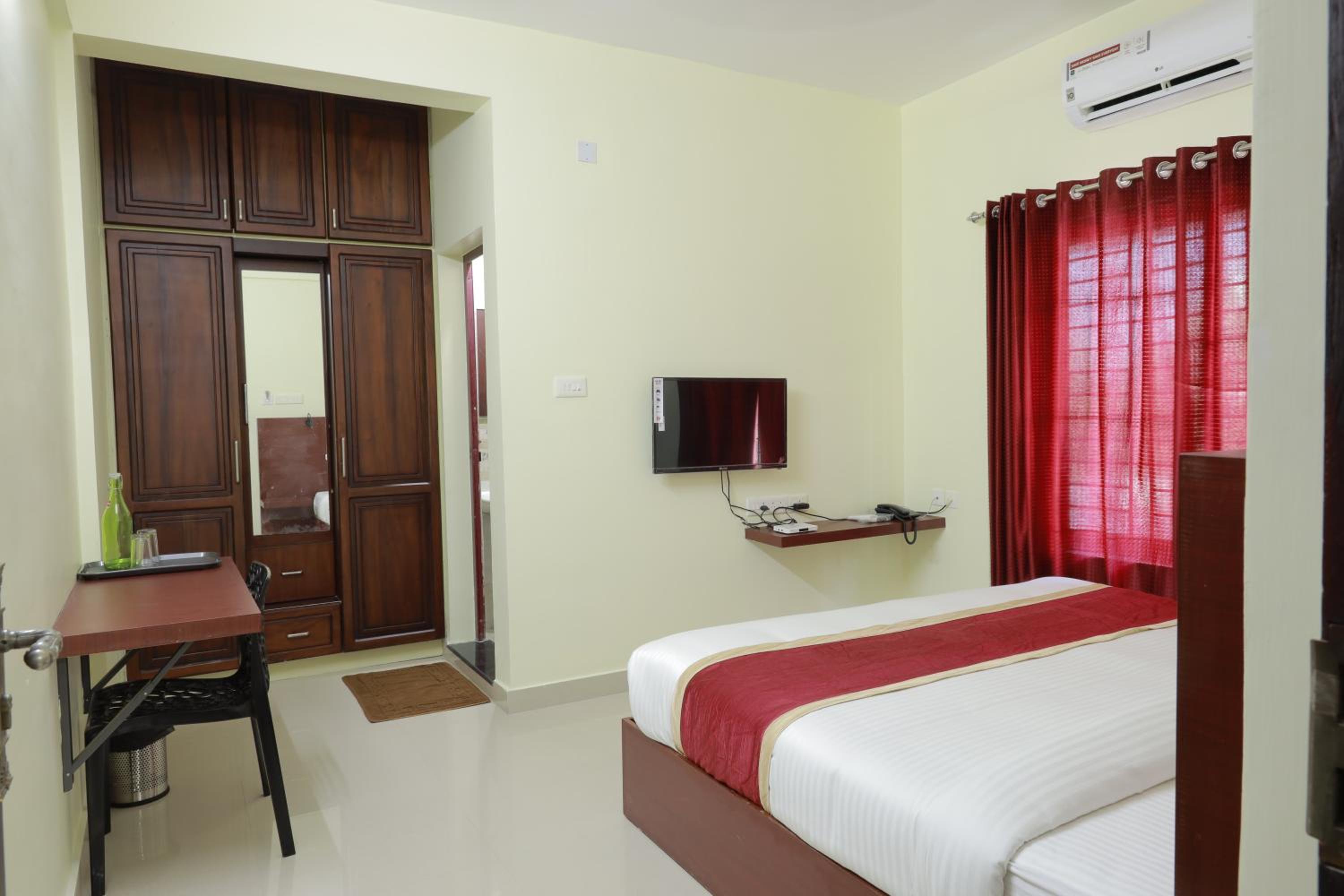 Deluxe Triple Room - Photo 5