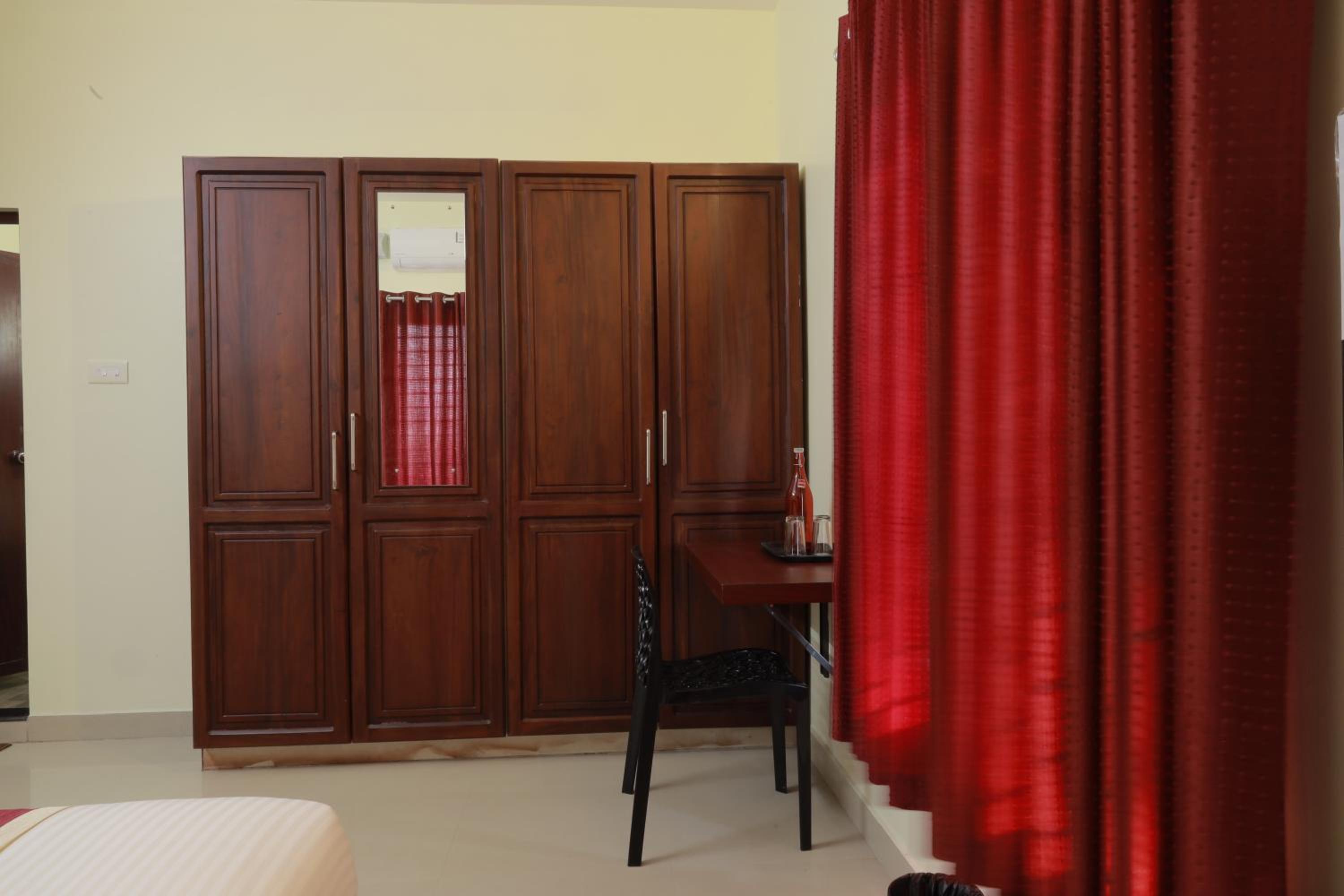 Deluxe Triple Room - Photo 2