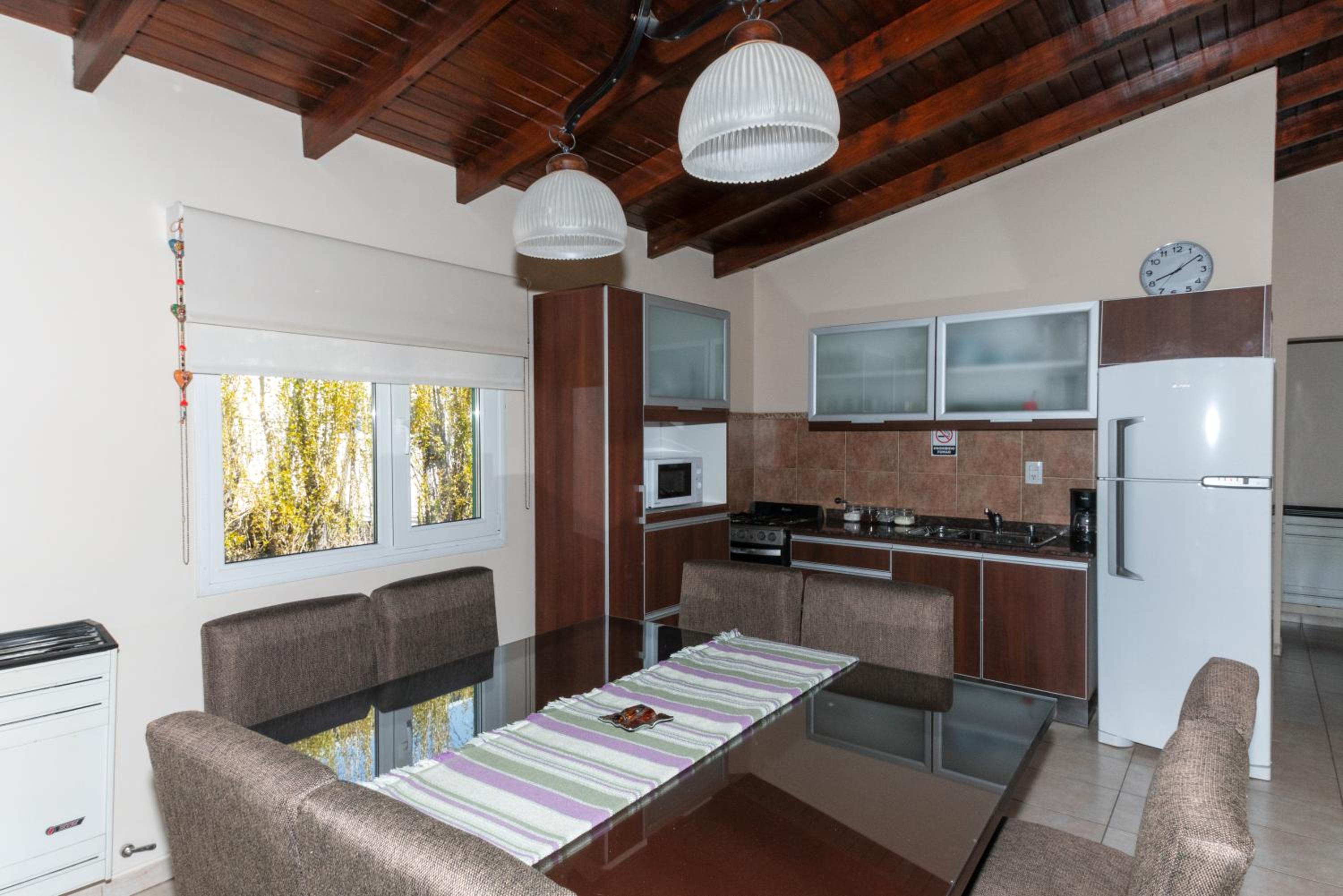 Three-Bedroom House photo 3