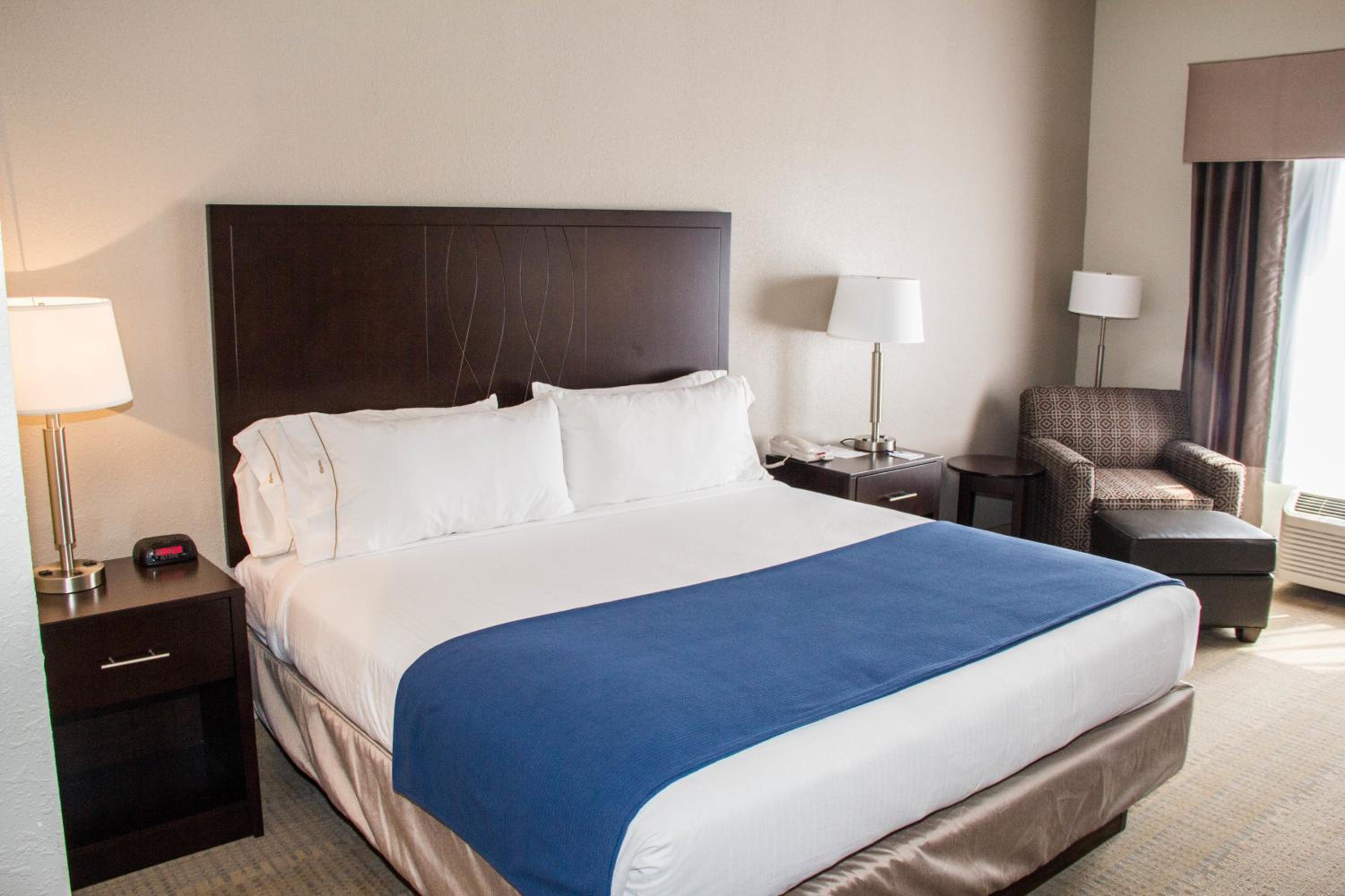 King Suite with Sofa Bed