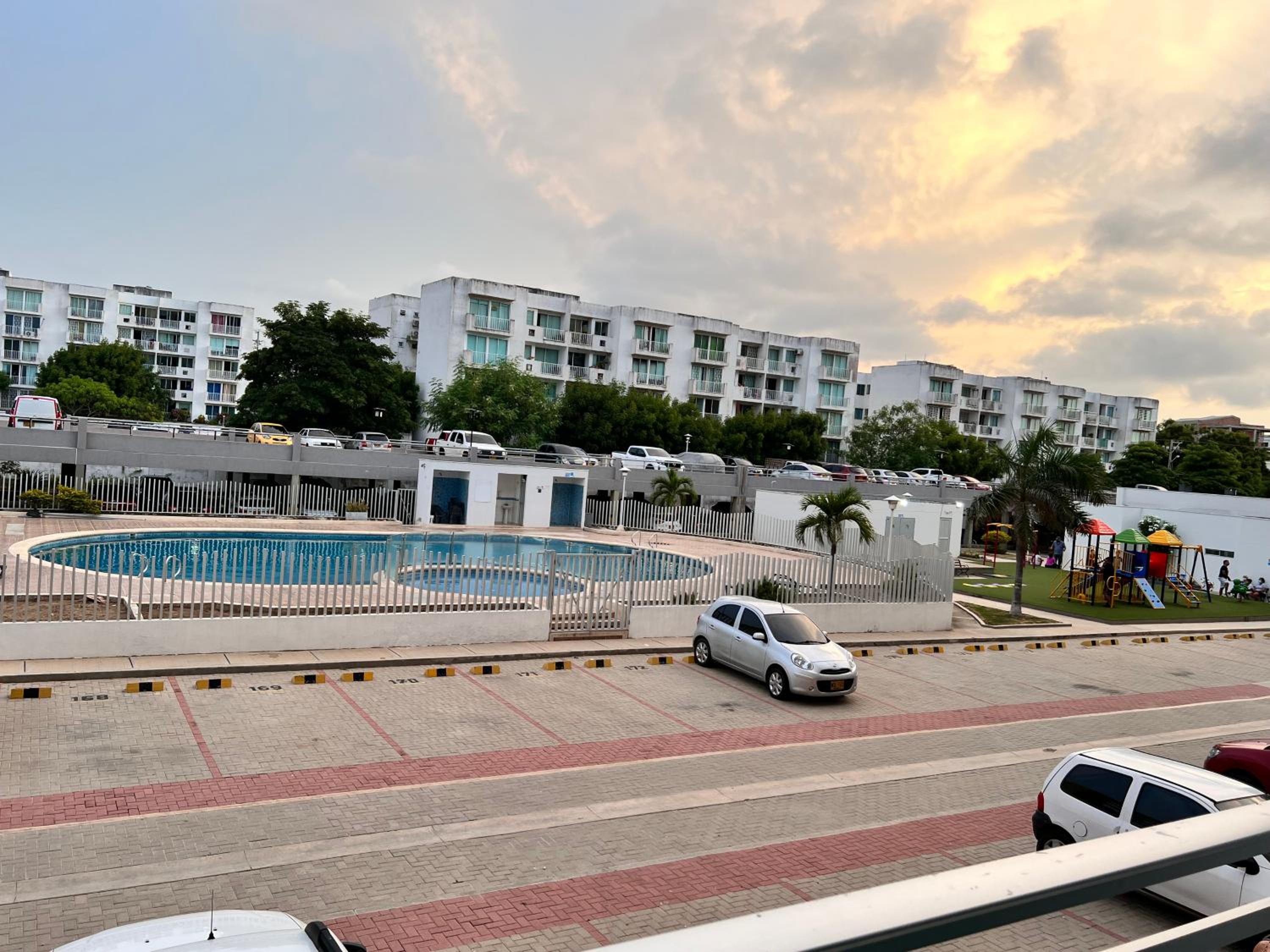 Apartment with Pool View  photo 2
