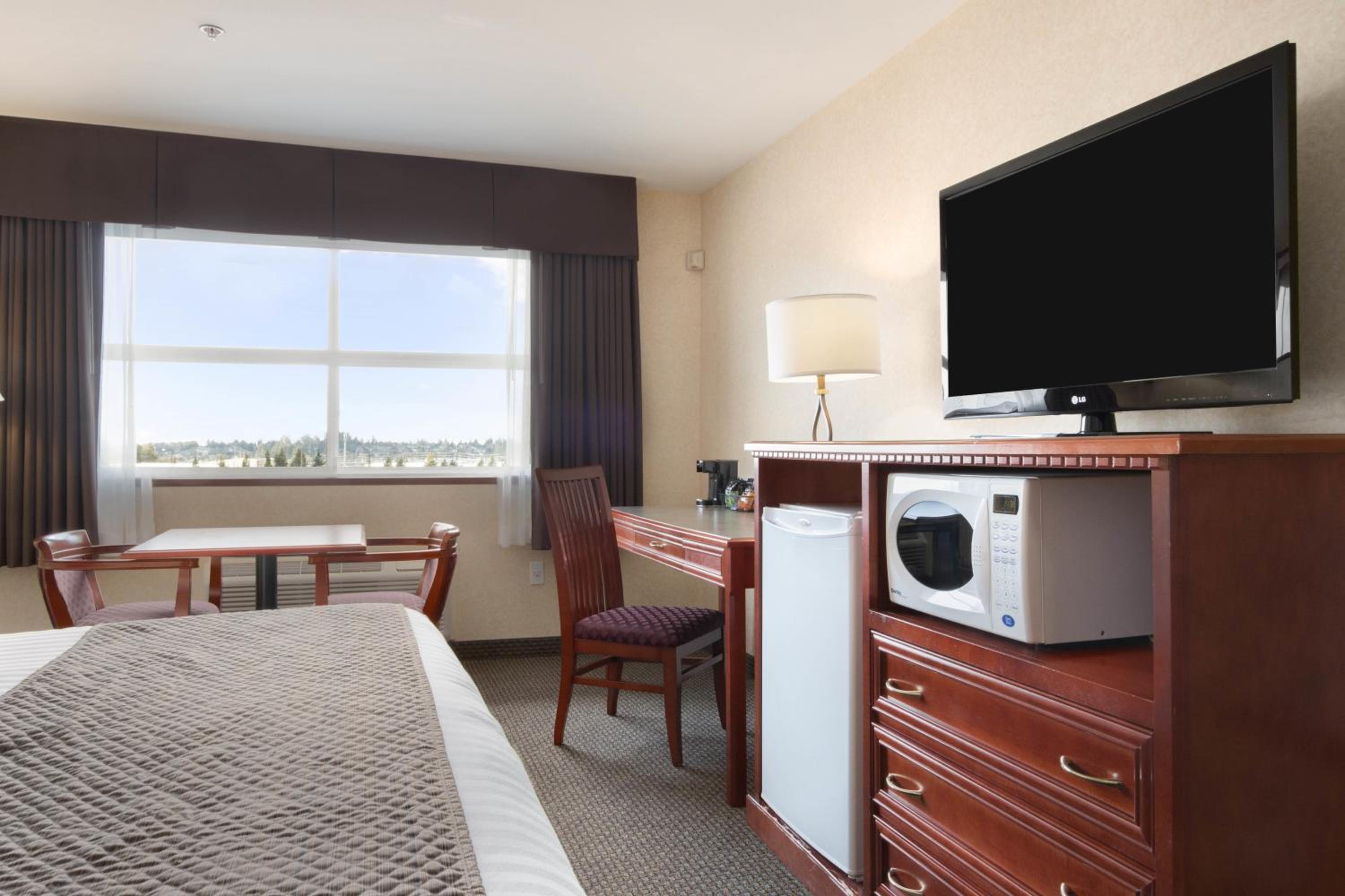 King Room - Disability Access/Non-Smoking - Photo 2