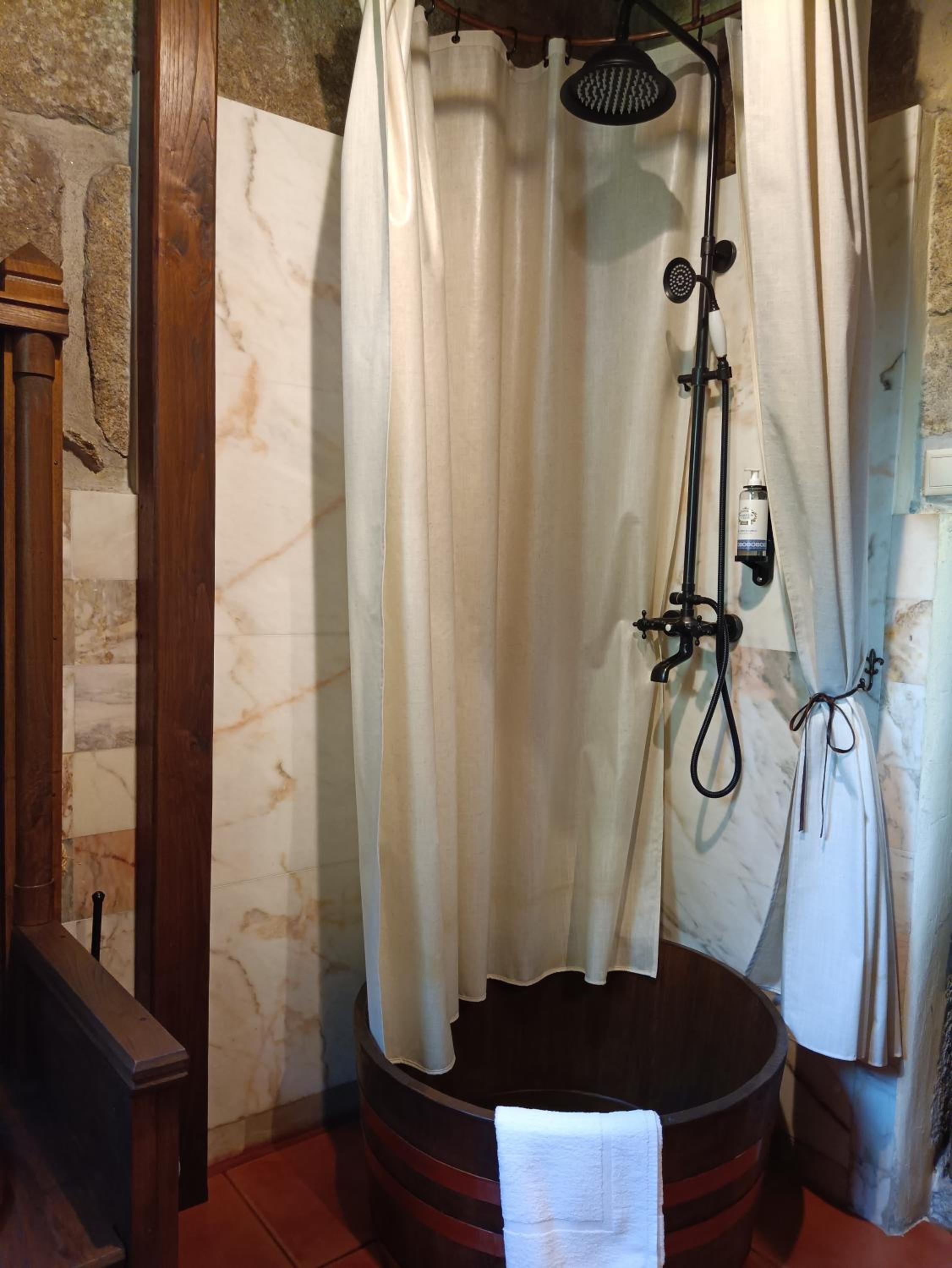 Double Room - Photo 3