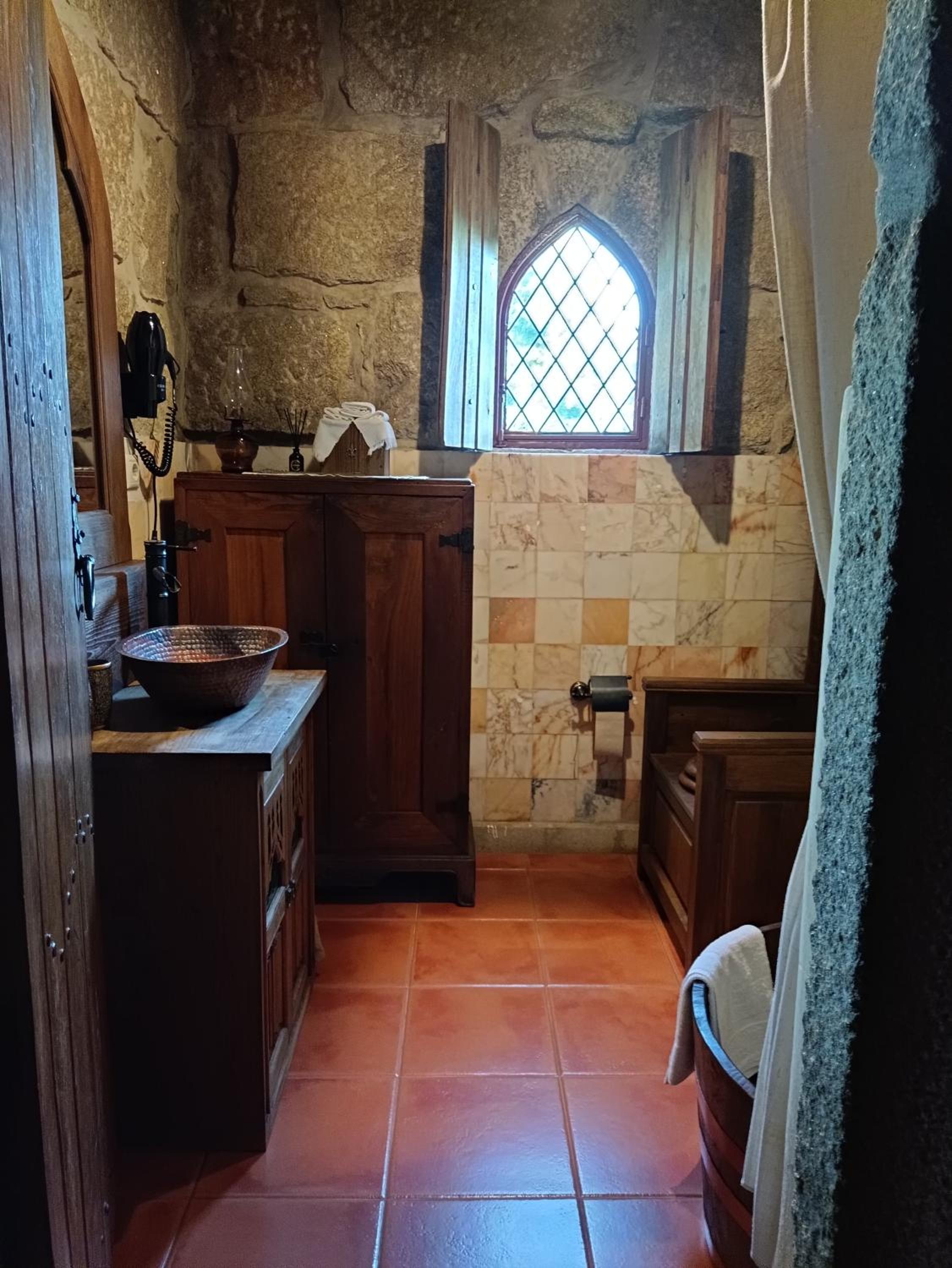 Double Room - Photo 13