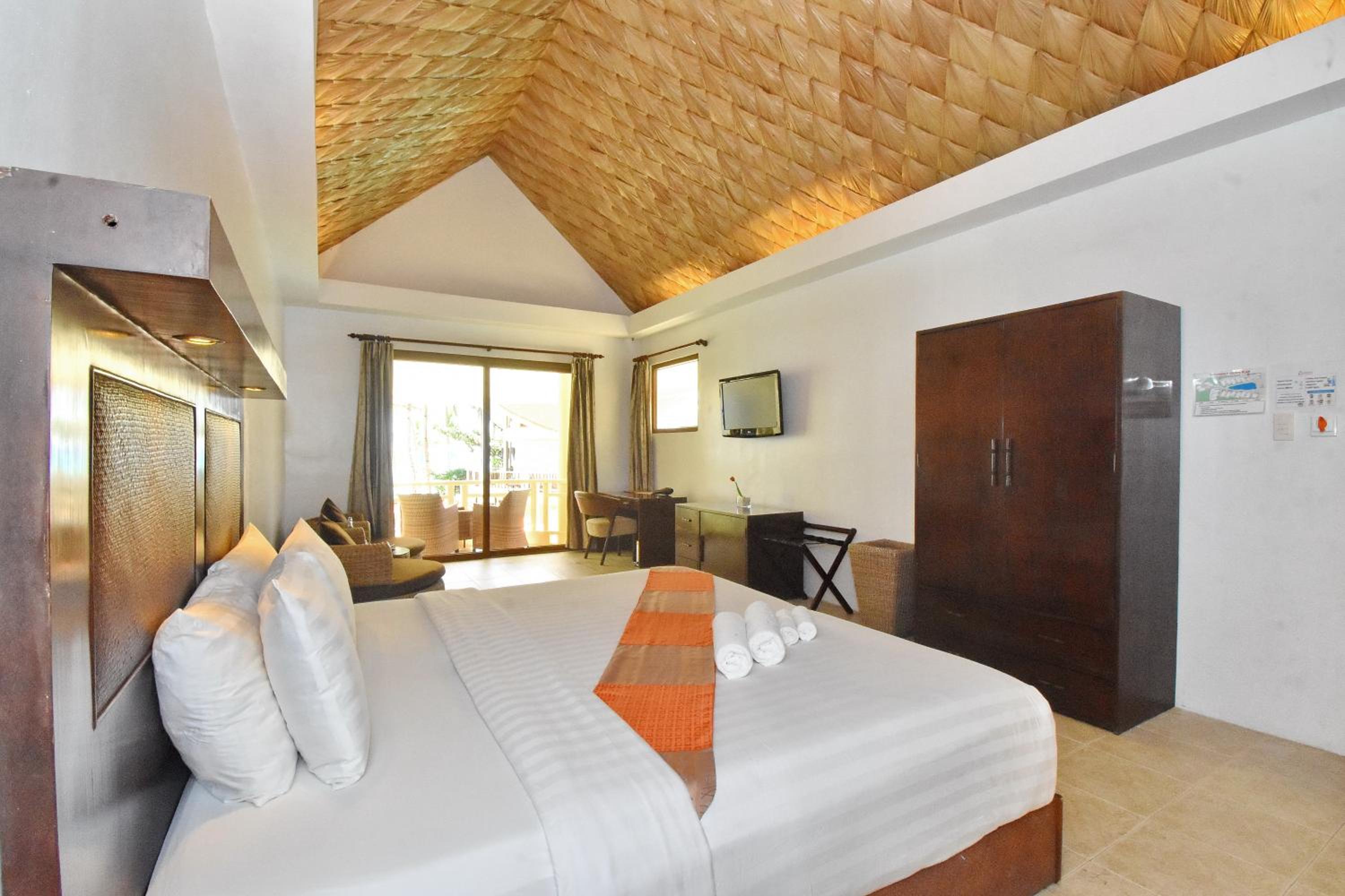 Premier Suite 2 pax - Photo 3