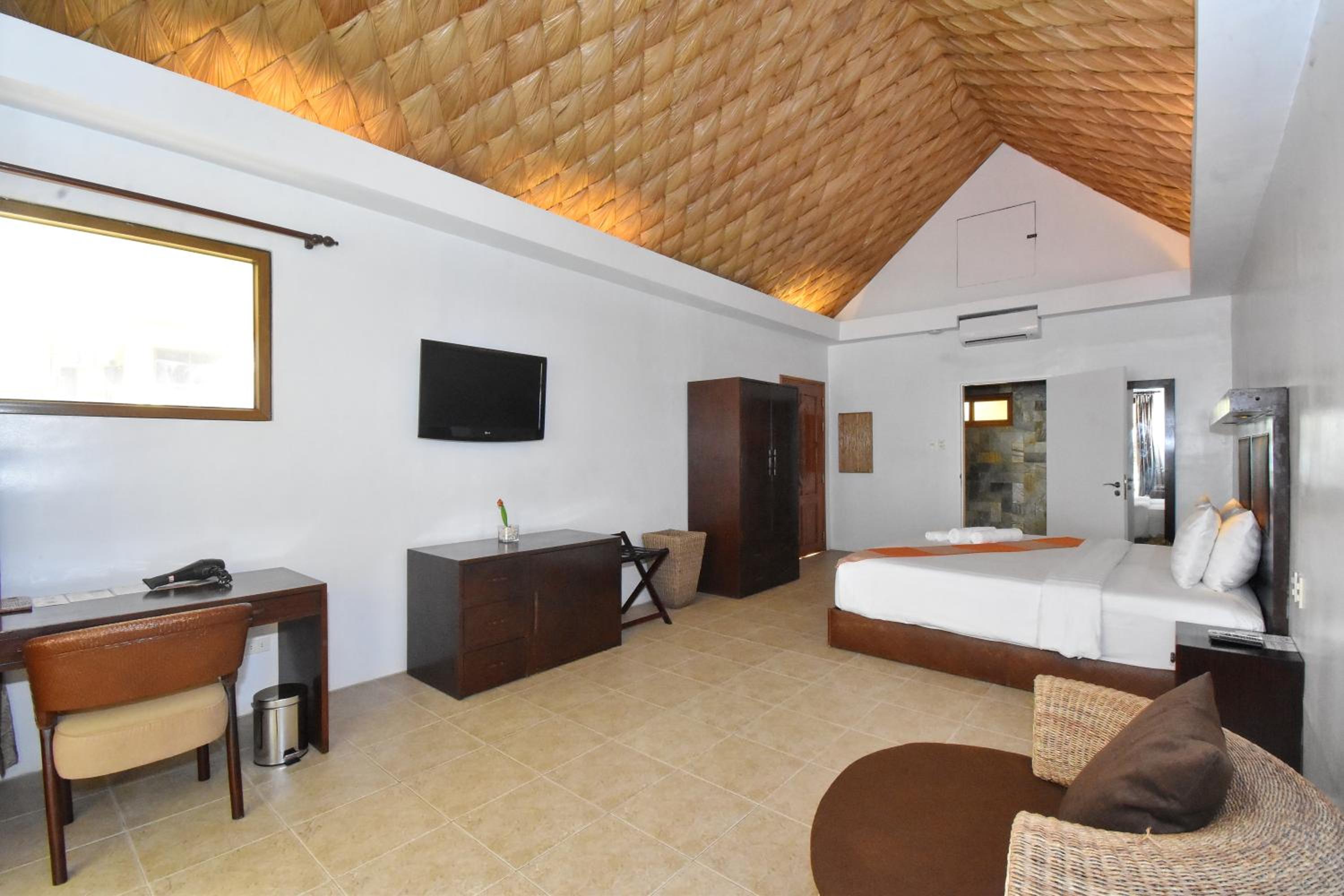 Premier Suite 2 pax - Photo 9