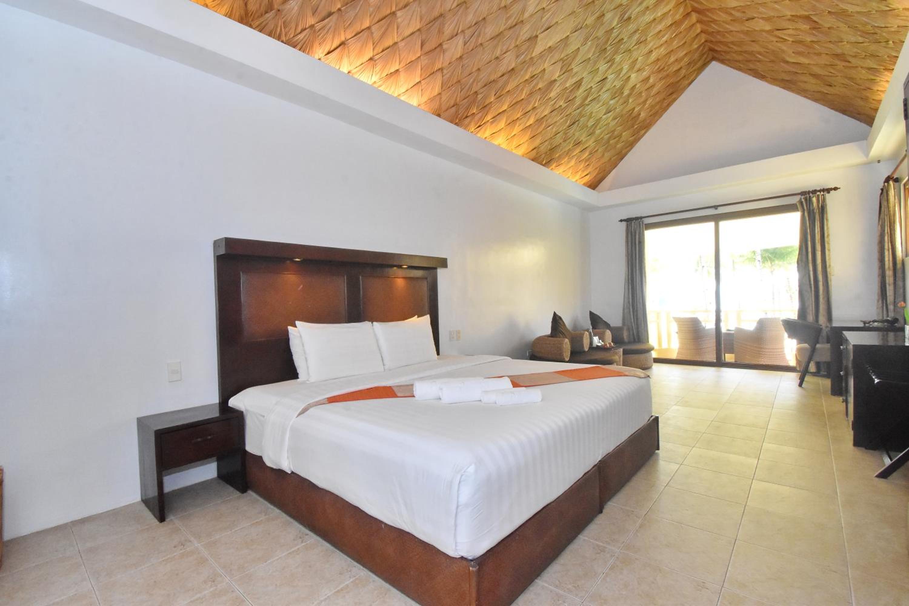 Premier Suite 2 pax - Photo 2