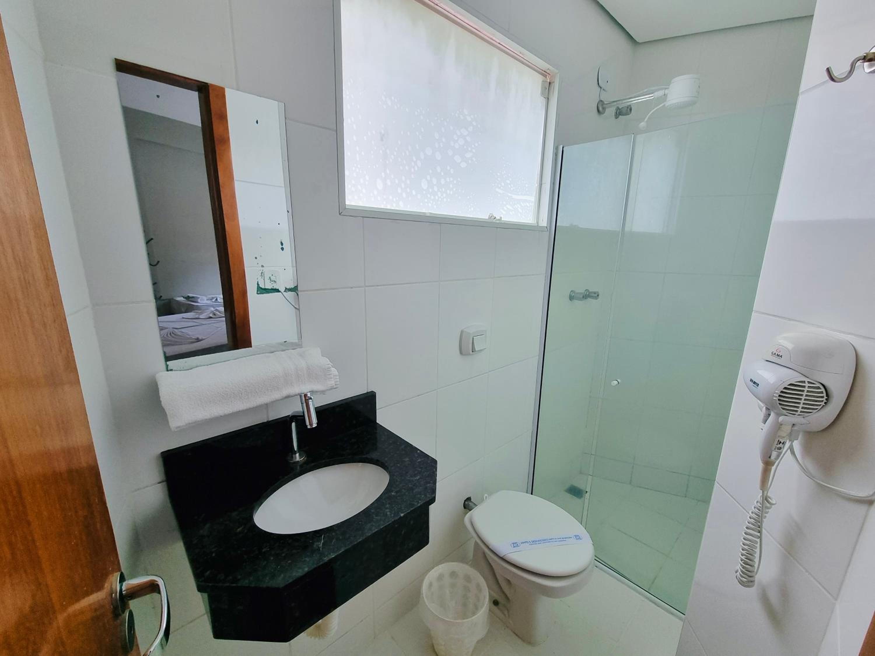 Standard Quadruple Room - Photo 4