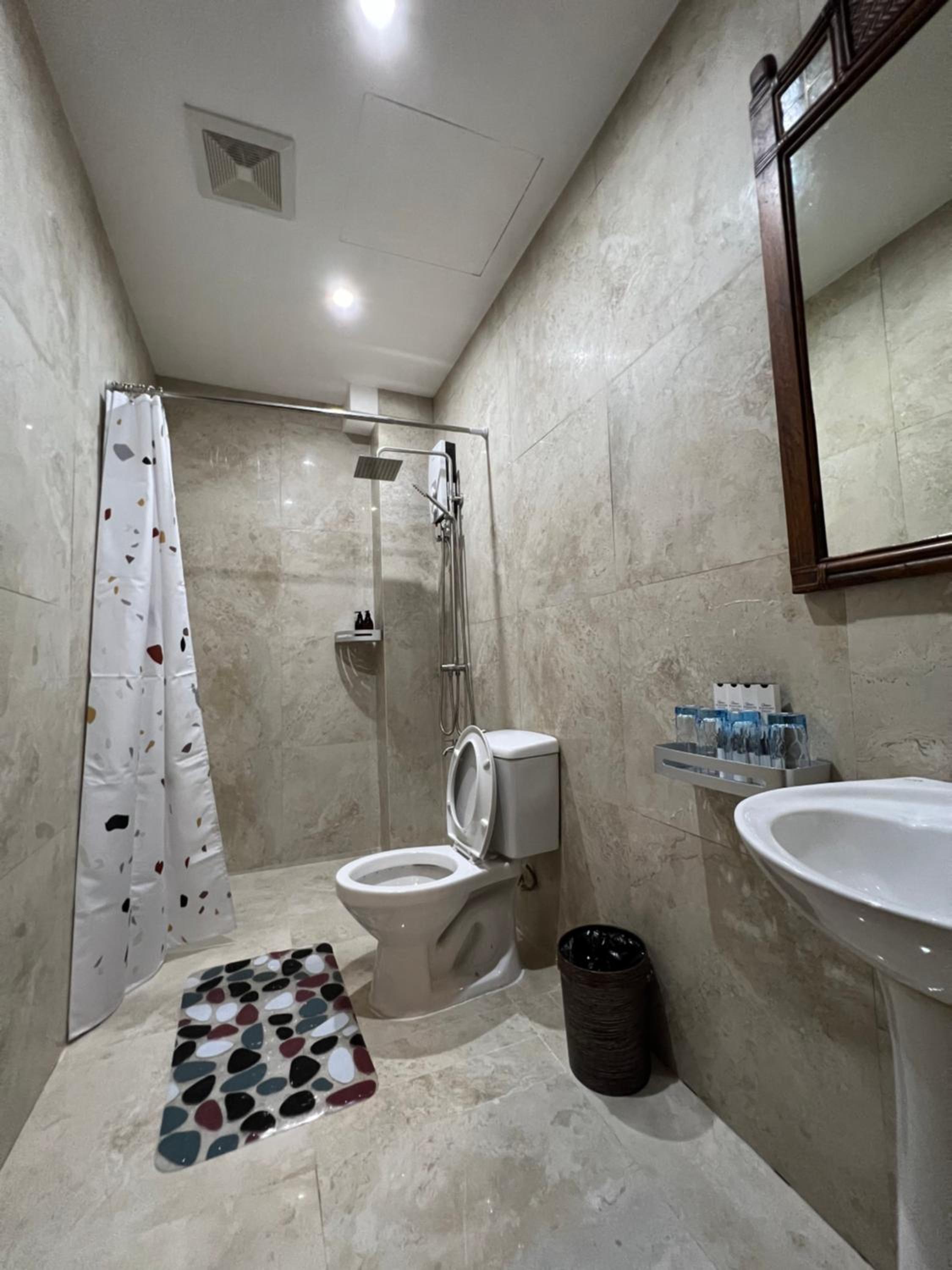 Standard Queen Room - Photo 4