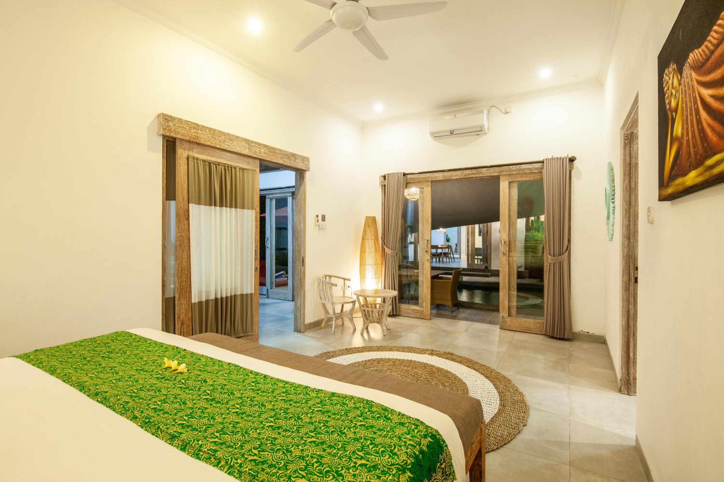 Ambermoon Villa 3 - Two-Bedroom Pool Villa with Free One Time - Airport Pick Up - Photo 13