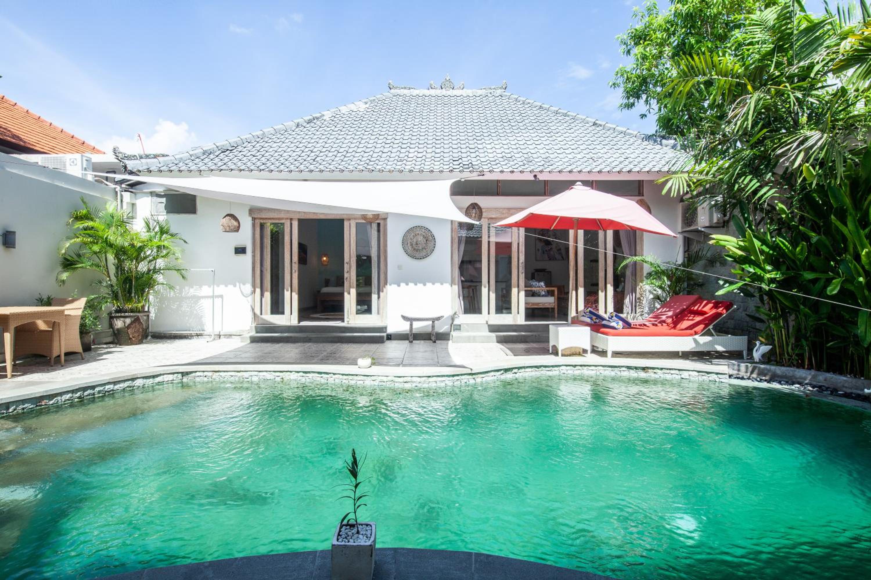 Ambermoon Villa 3 - Two-Bedroom Pool Villa with Free One Time - Airport Pick Up - Photo 9